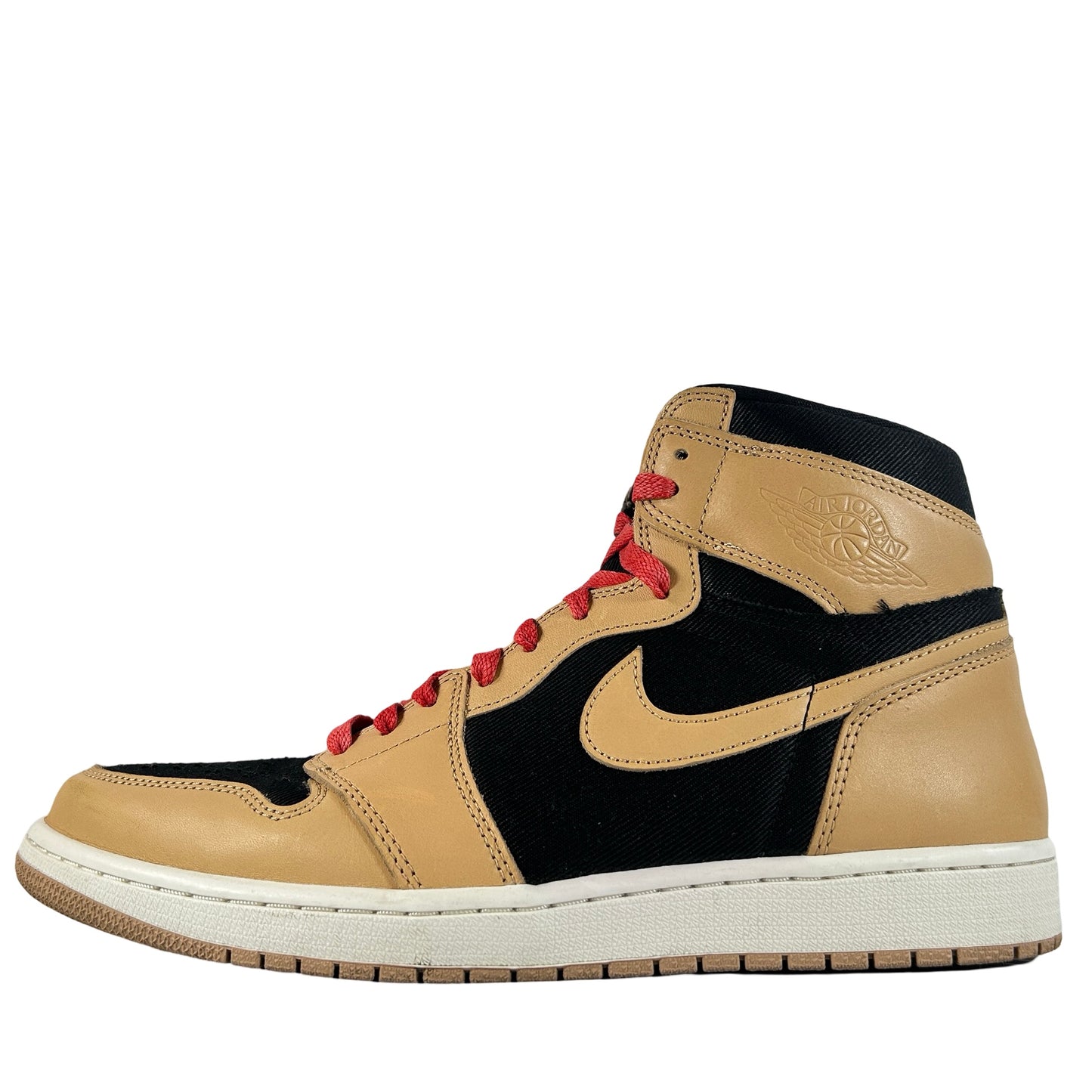 555088 202 Jordan 1 Retro High OG Heirloom [USED] - 12 M (Used)