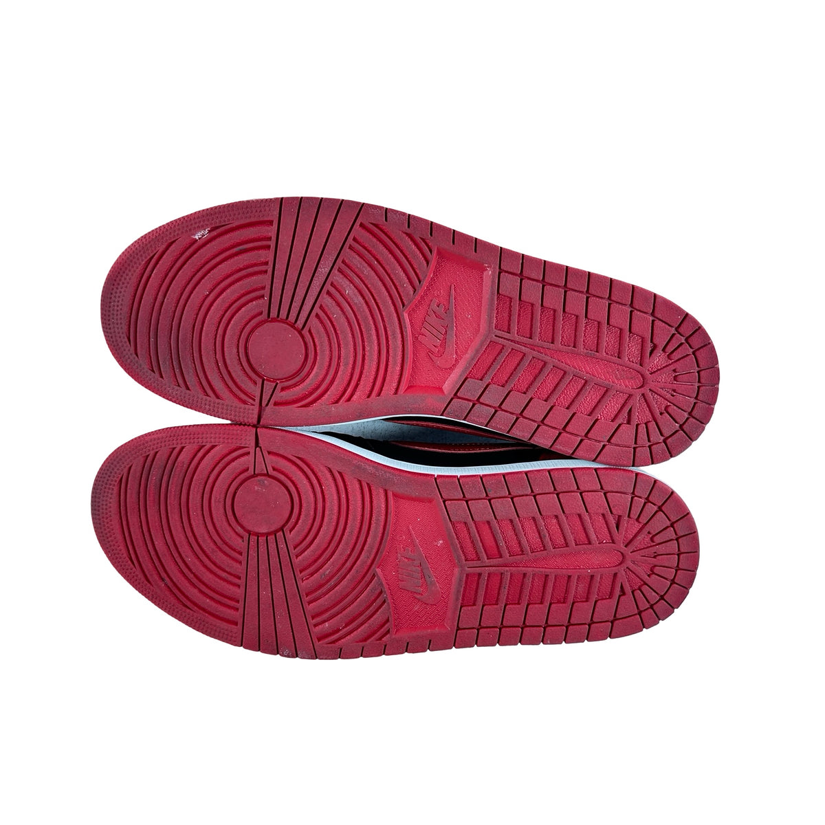 IW6276 001 Air Jordan 1 Retro Low OG Banned [USED] - 10.5 M (Used)