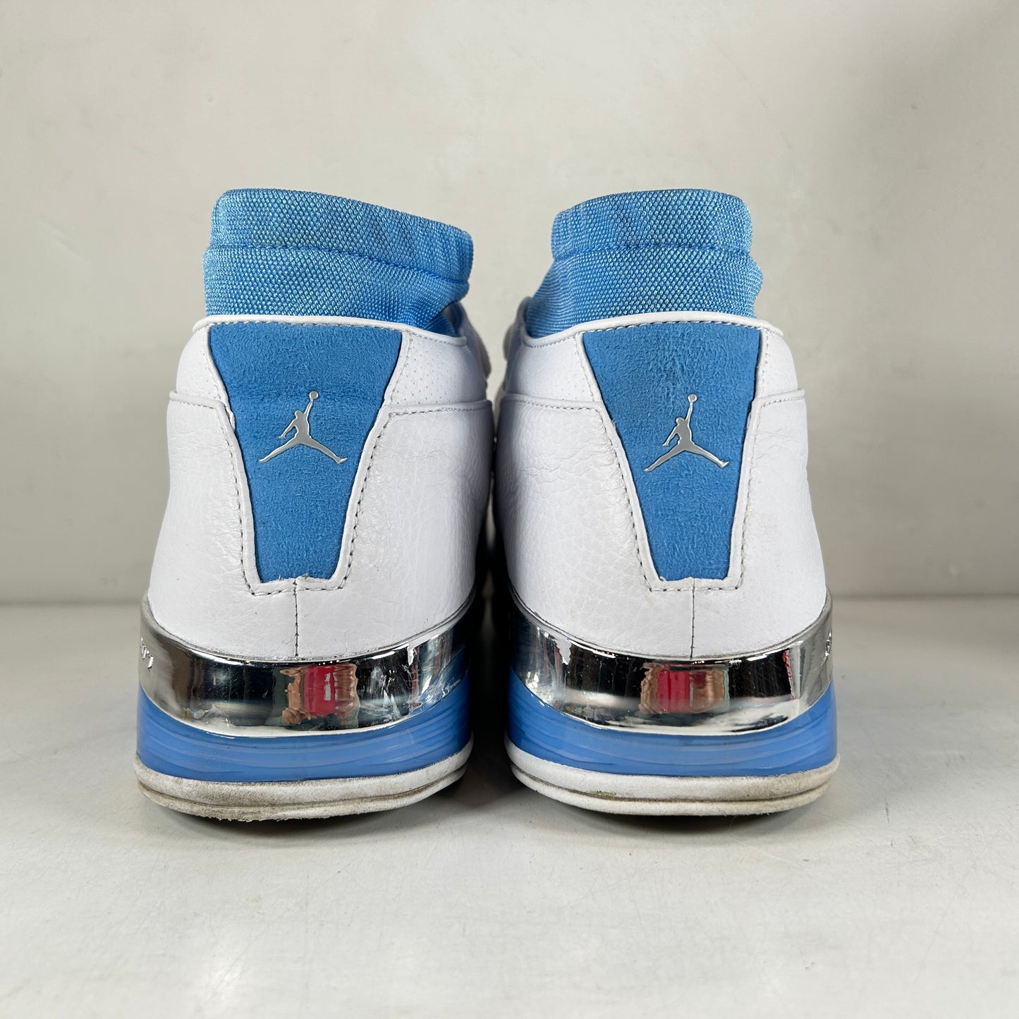 FJ0395 101 Jordan 17 Retro Low SP University Blue (2024) [USED] - 10.5 M (Used)