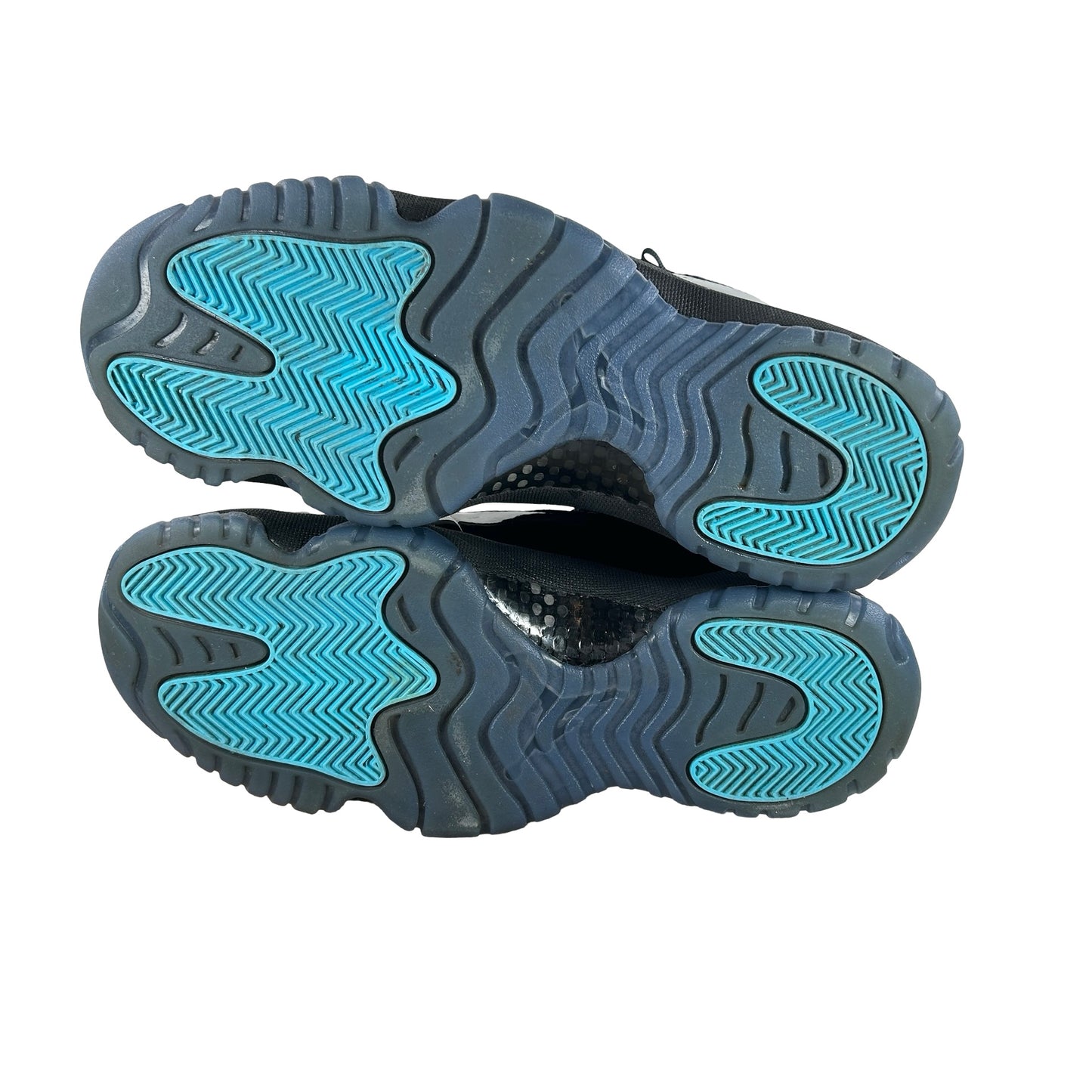 CT8012 047 Jordan 11 Retro Gamma Blue (2025) [USED] - 9 M (Used5)