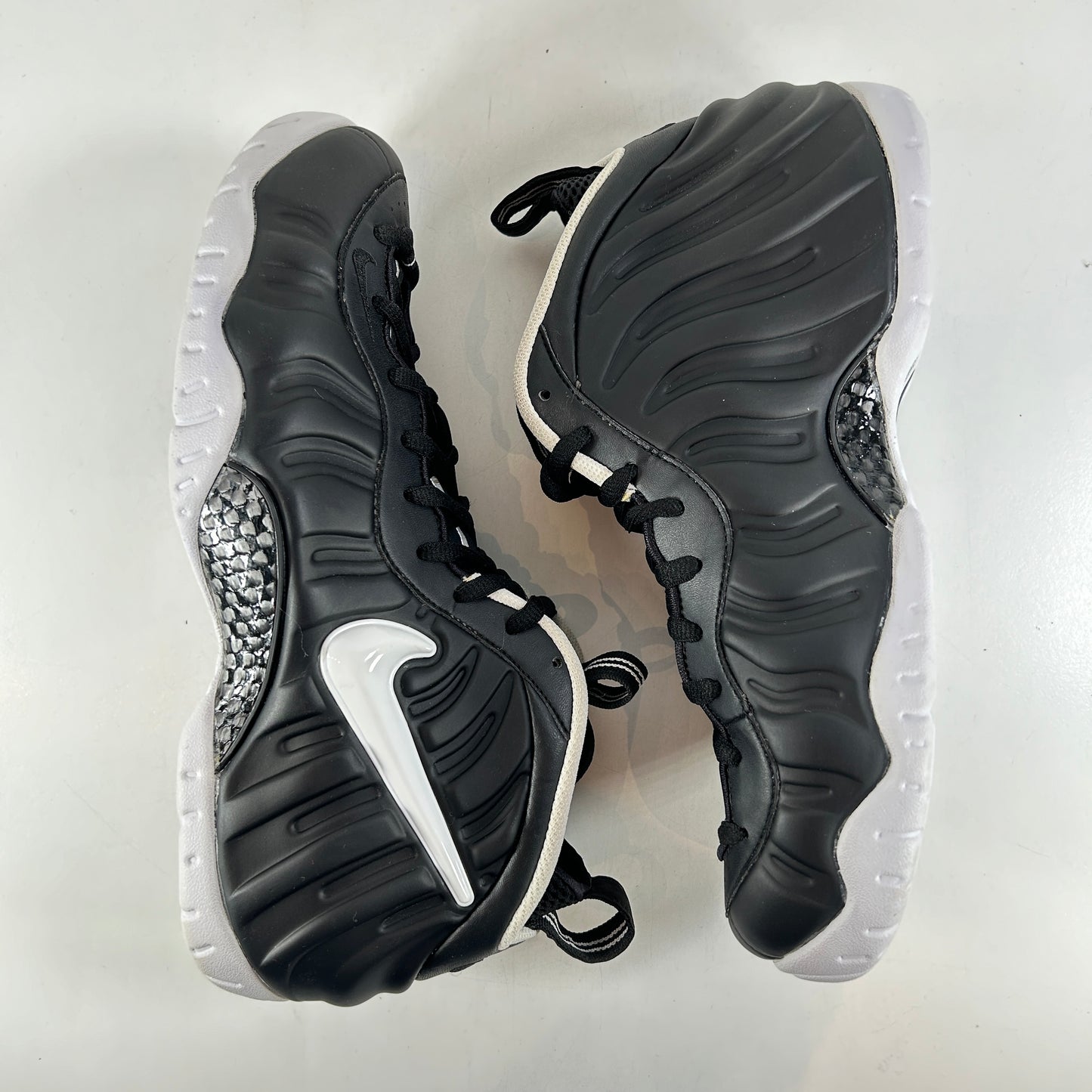 624041 006 Nike Air Foamposite Pro Dr. Doom (2016) [USED] - 11 M (VNDS) (Replace Box)