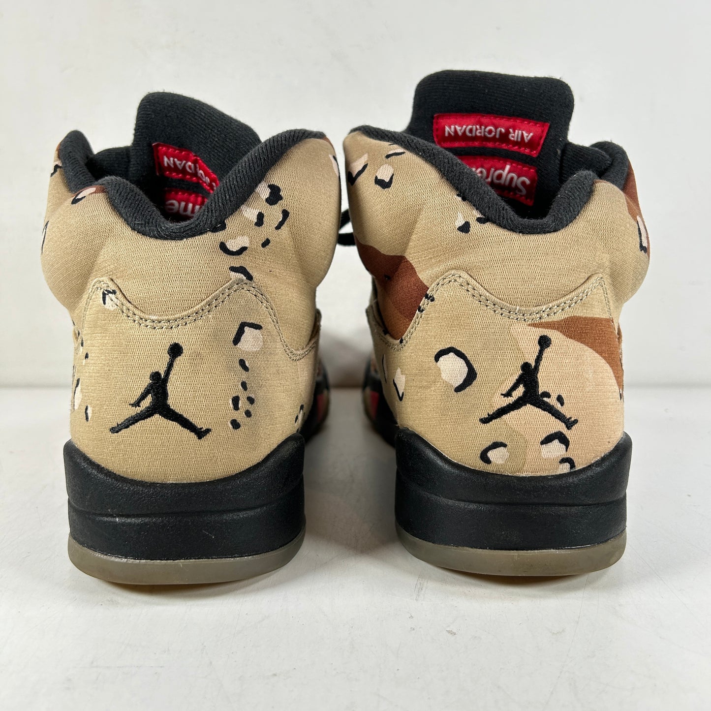 824371 201 Jordan 5 Retro Supreme Desert Camo [USED] - 10.5 M (Used)