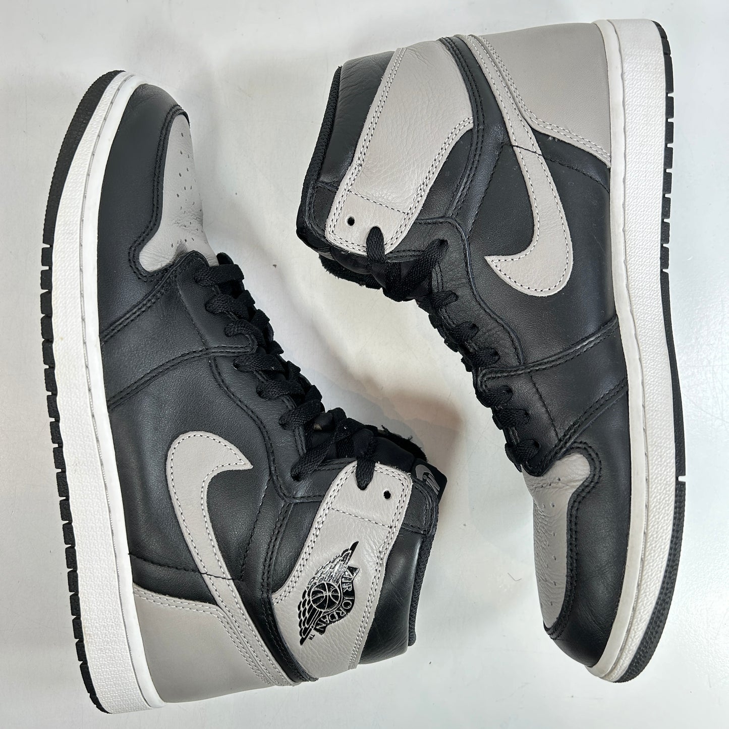 555088 013 Jordan 1 Shadow (2018) [USED] - 11 M (Used4)