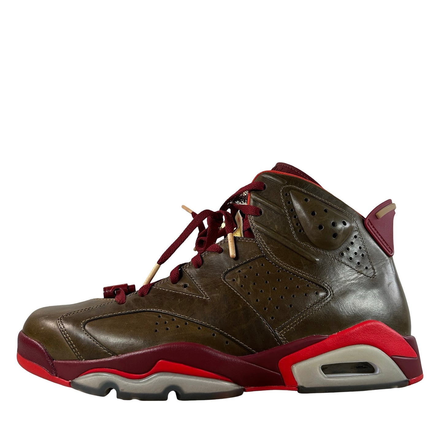 384664 250 Air Jordan 6 Retro Cigar - 11.5 M (Yellowing)