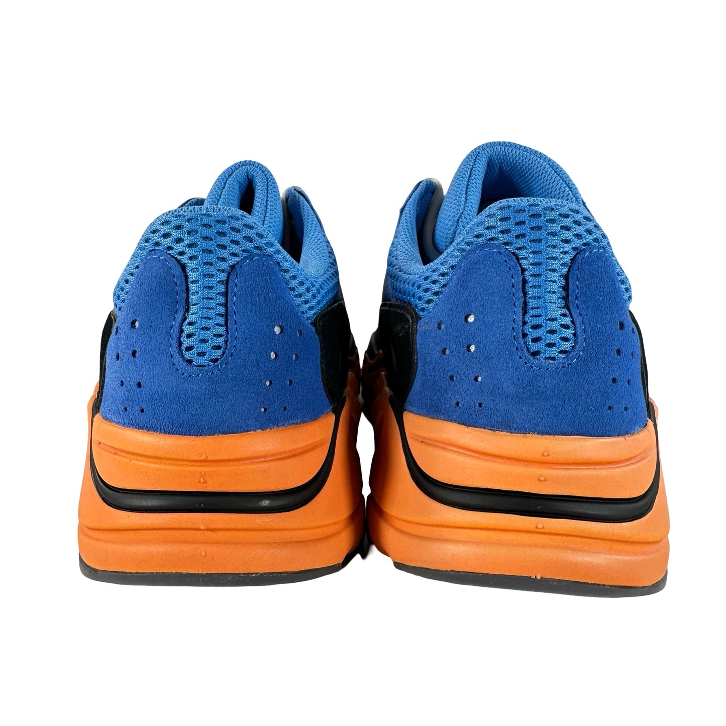 GZ0541 Adidas Yeezy Boost 700 Azul brillante