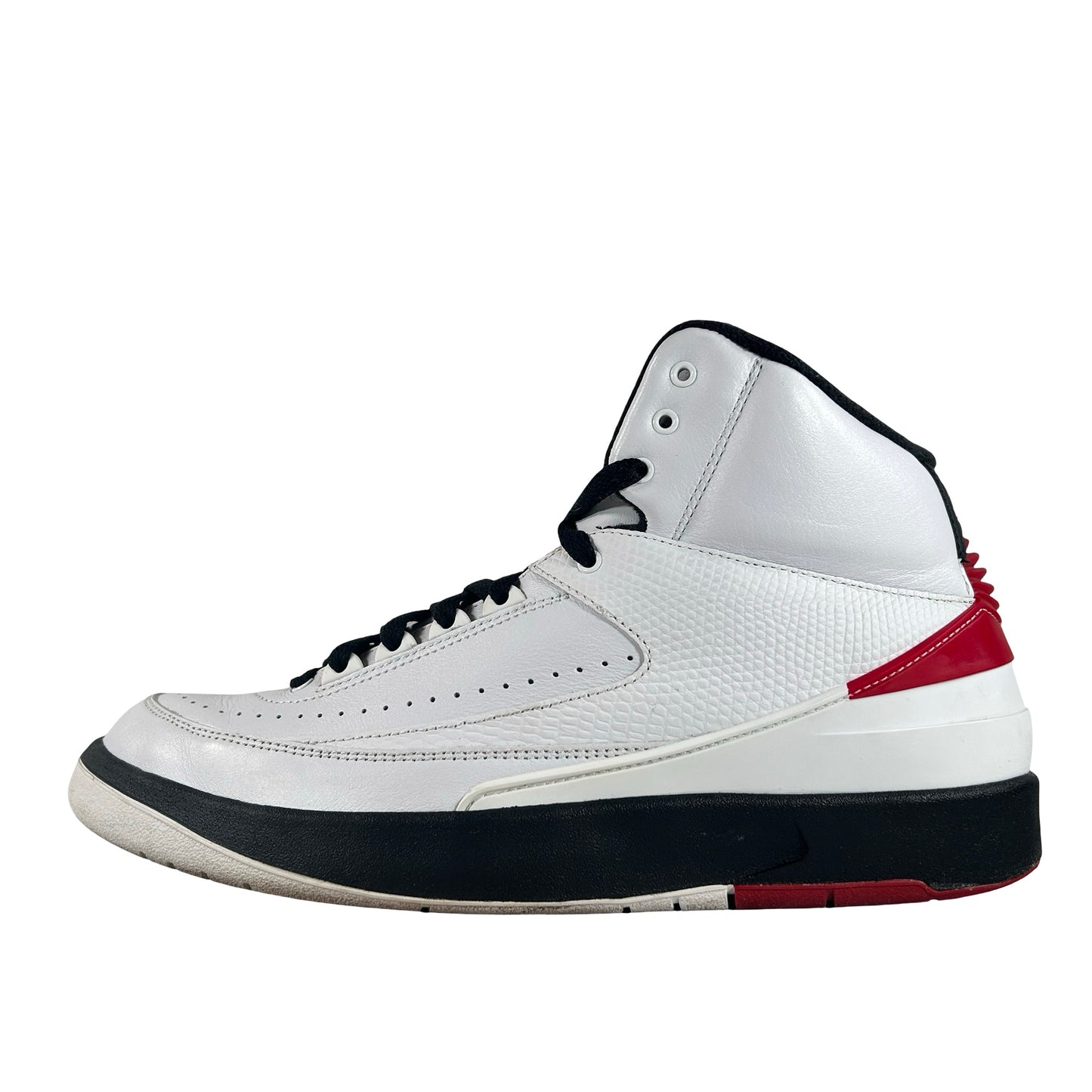 DX2454 106 Jordan 2 Retro OG Chicago (2022) [USED] - 10.5 M (Used9)