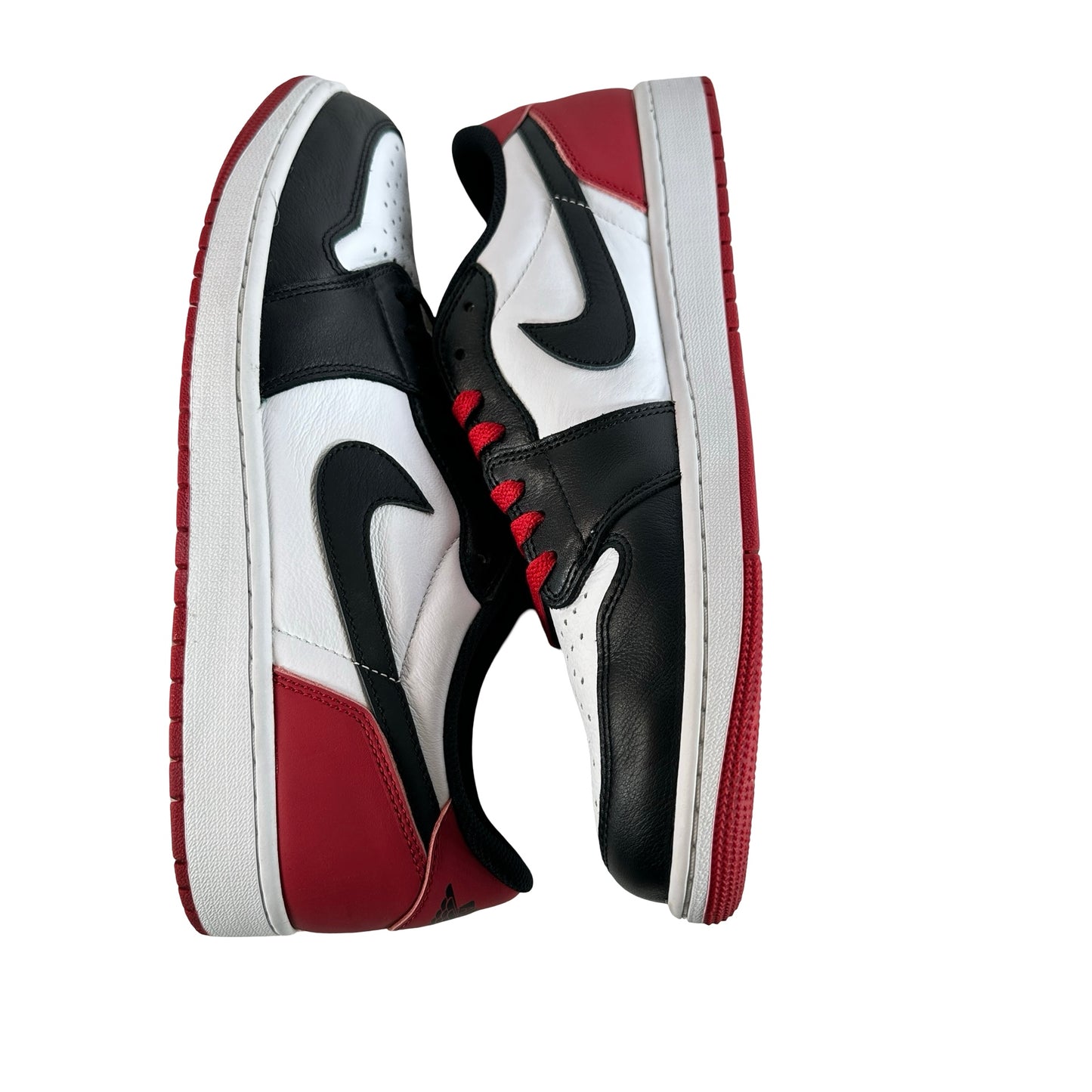 CZ0790 106 Jordan 1 Retro Low OG Black Toe (2023) [USED] - 13 M (Used) (No Box)