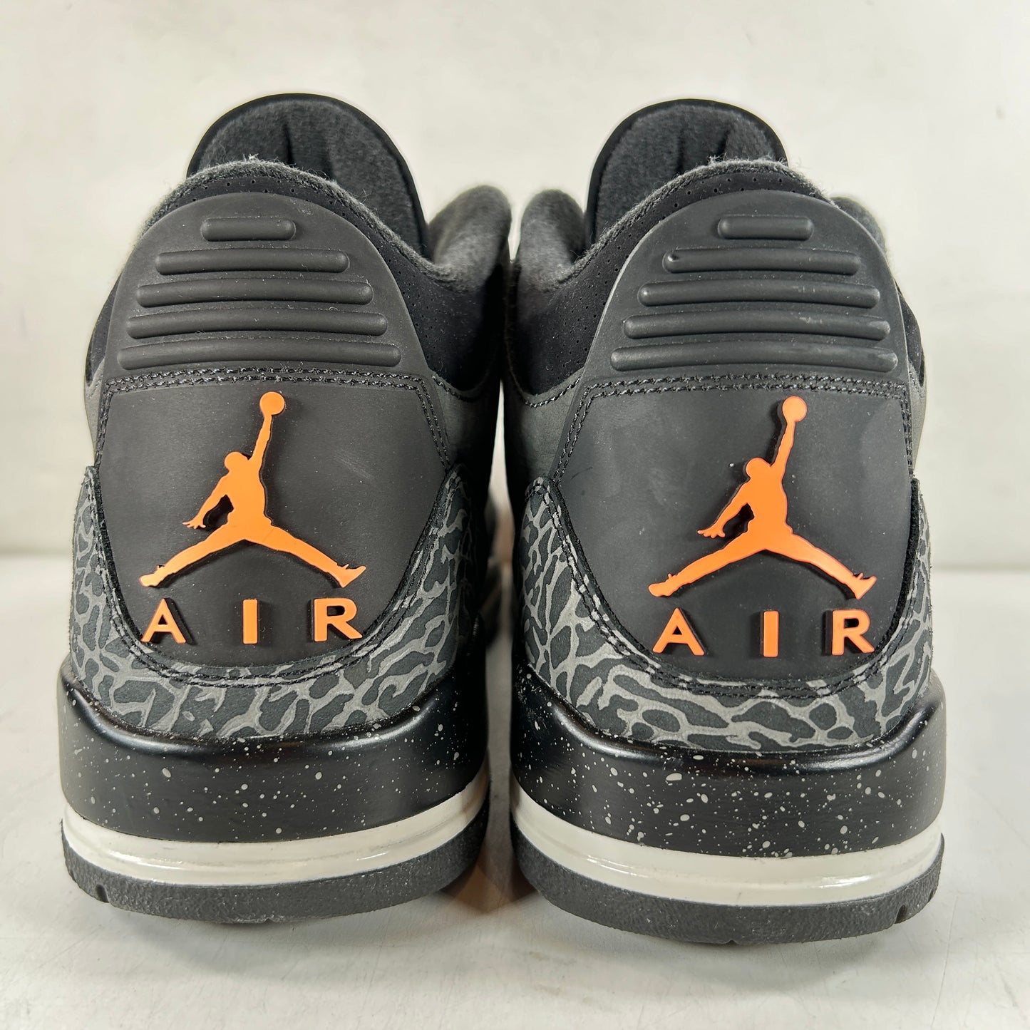 CT8532 080 Jordan 3 Retro Fear Pack (2023) [USED] - 13 M (Used2)