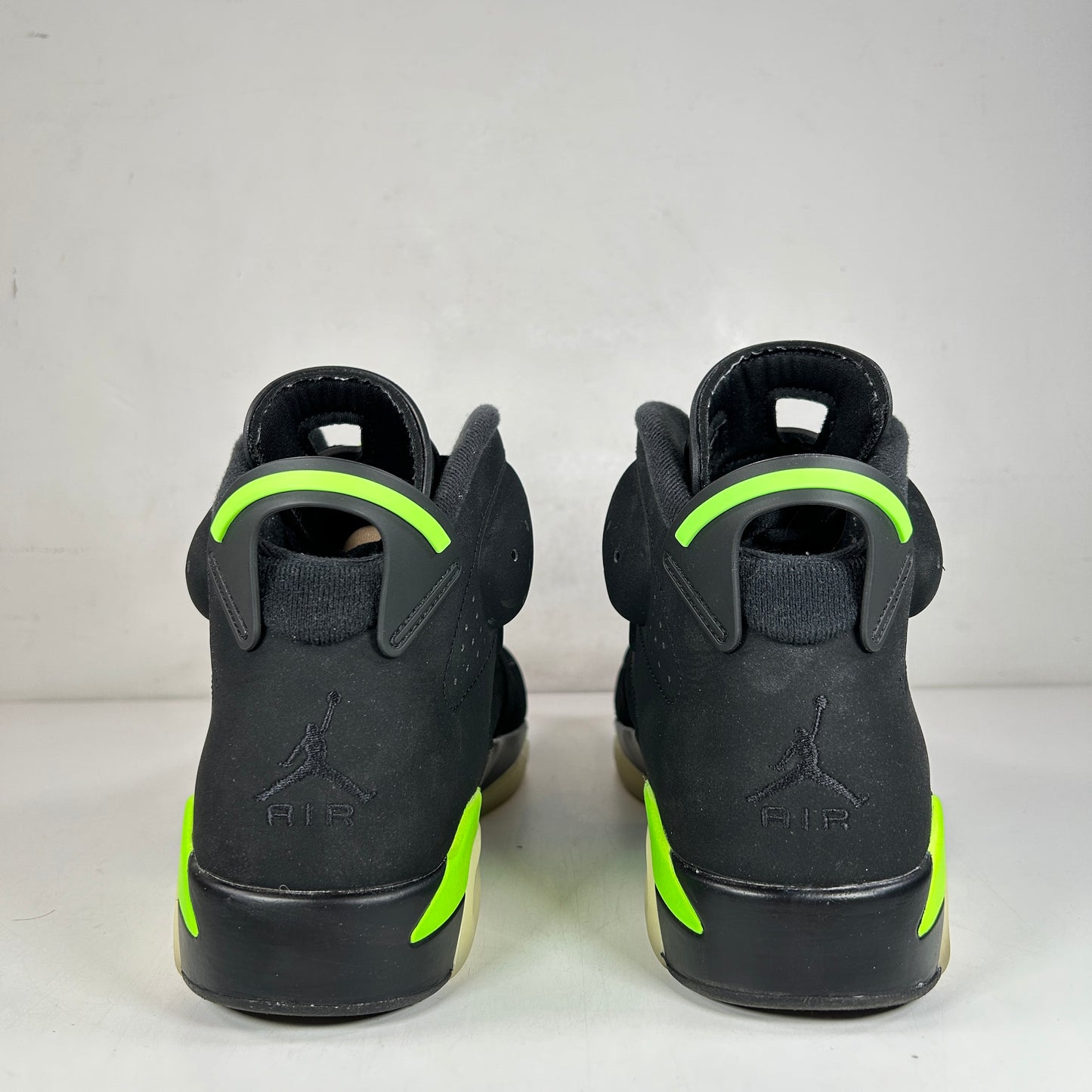 CT8529 003 Jordan 6 Retro Electric Green [USED] - 11 M (Used)