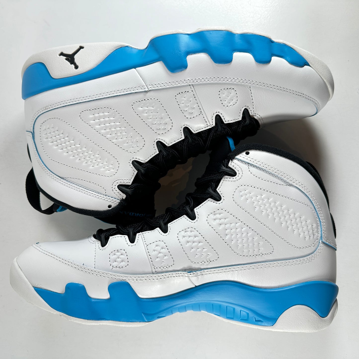 FQ8992 101 Jordan 9 Retro Powder Blue (2024) [USED] - 11 M (Used2)