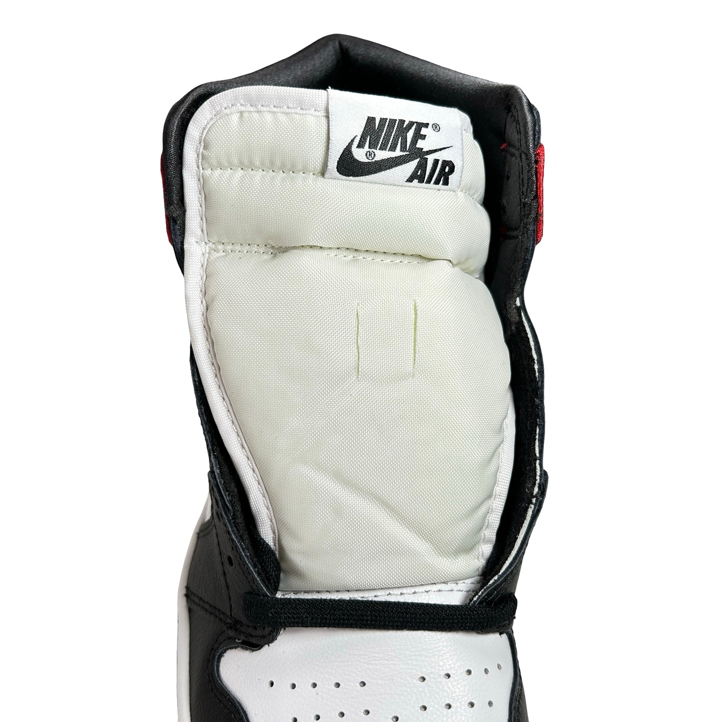CD0461 016 Jordan 1 Satin Black Toe [CONDITIONAL] - 8 W (Yellowing)