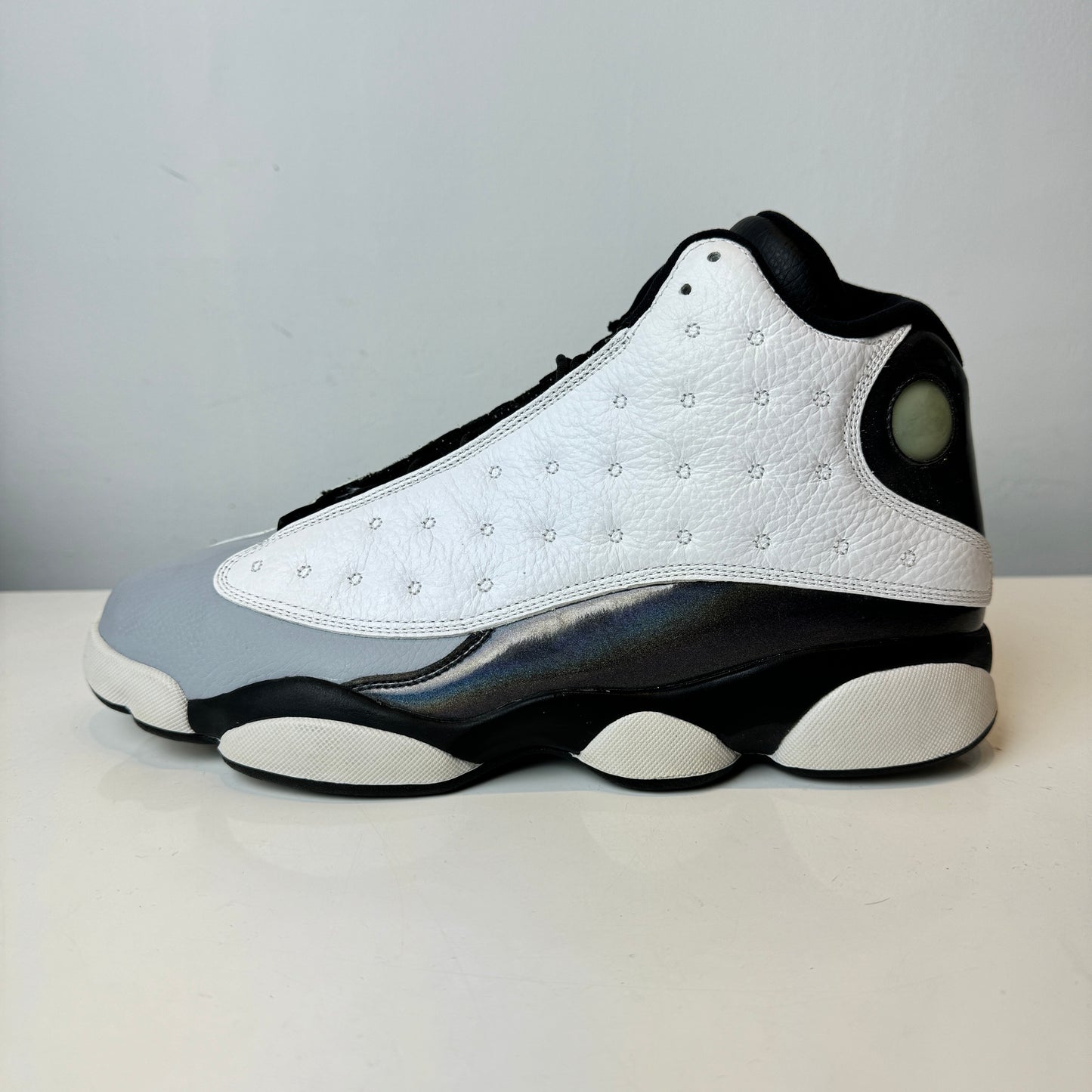 414571 115 Jordan 13 Retro Barons Hologram [USED] - 11 M (Used) (No Box)