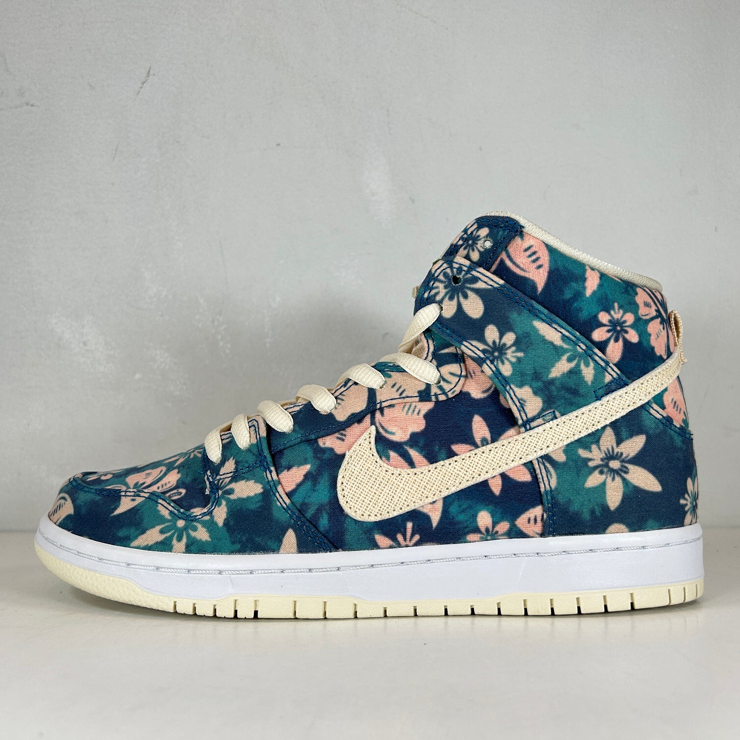 CZ2232 300 Nike SB Dunk High Hawaii [USED] - 8.5 M (Used)