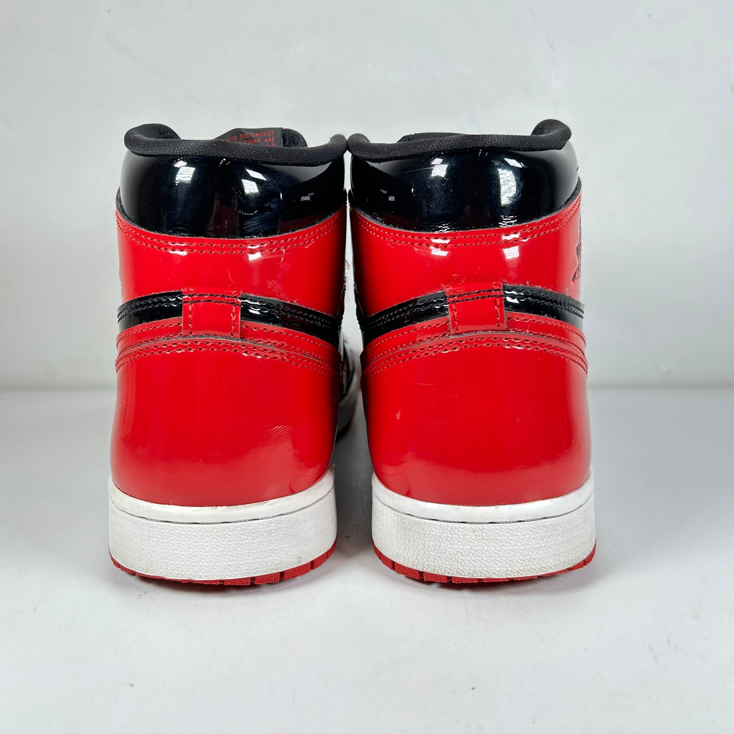 555088 063 Jordan 1 Retro High OG Patent Bred [USED] - 10 M (Used2)