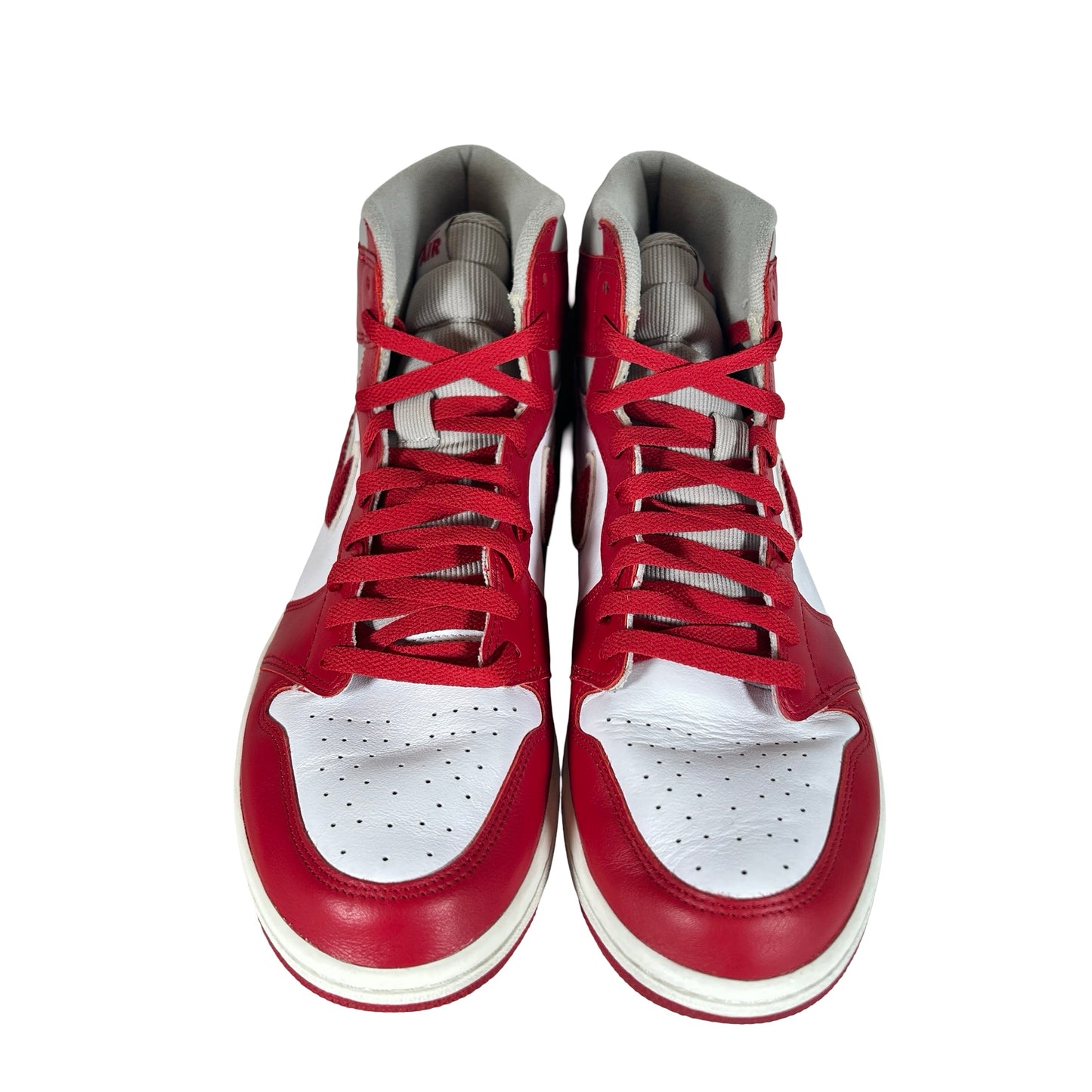 DJ4891 061 Jordan 1 Retro High OG Varsity Red (W) [USED] - 12 W (Used)