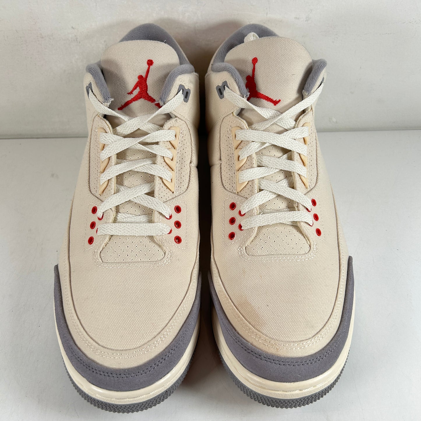 DH7139 100 Jordan 3 Retro Muslin [USED] - 11.5 M (Used)