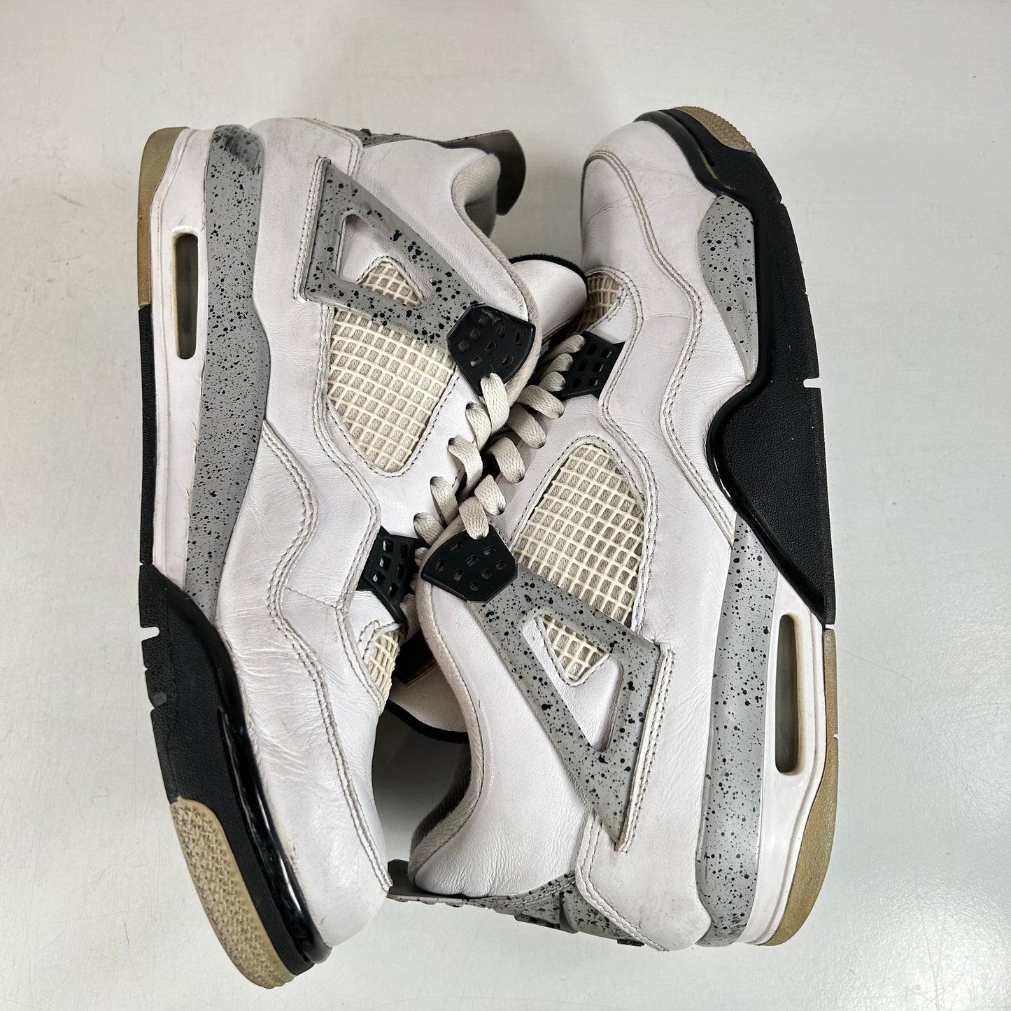 840606 192 Jordan 4 Blanco Cemento