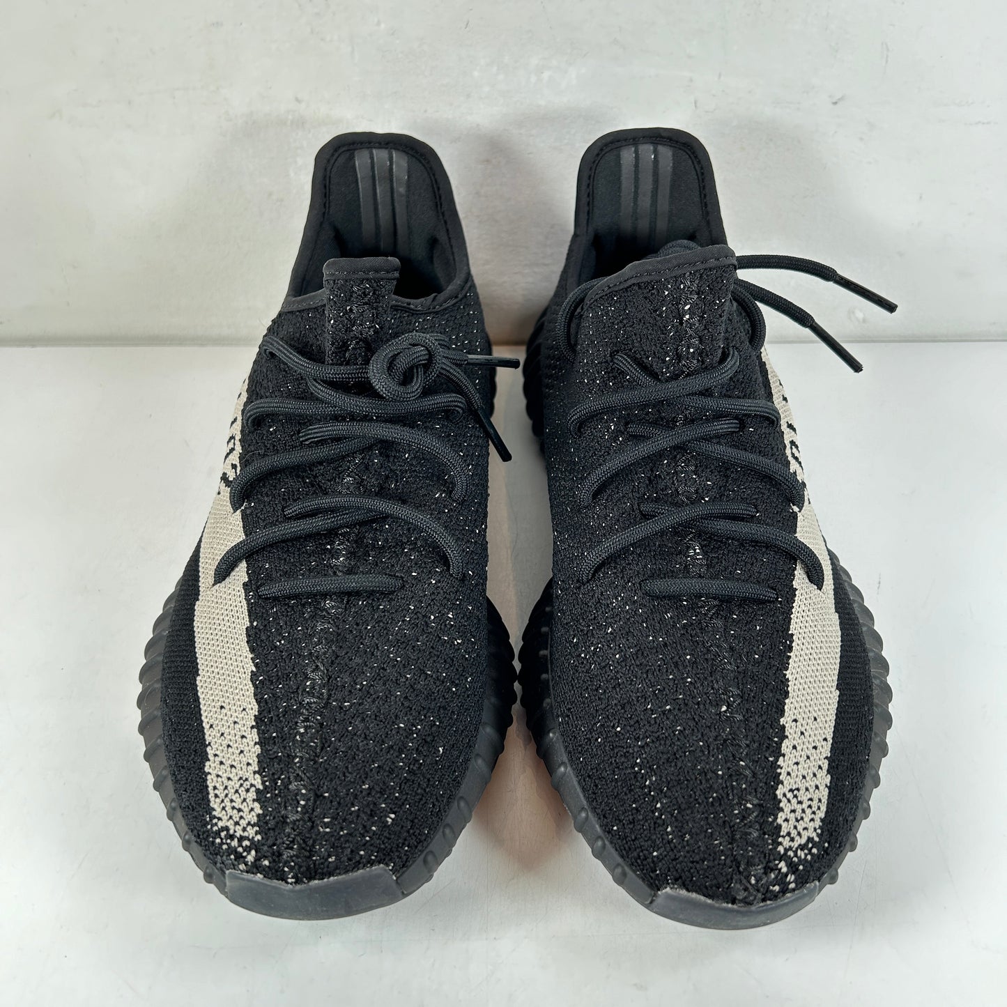 BY1604 adidas Yeezy Boost 350 V2 Core Black White [USED] - 11 M (Used2)