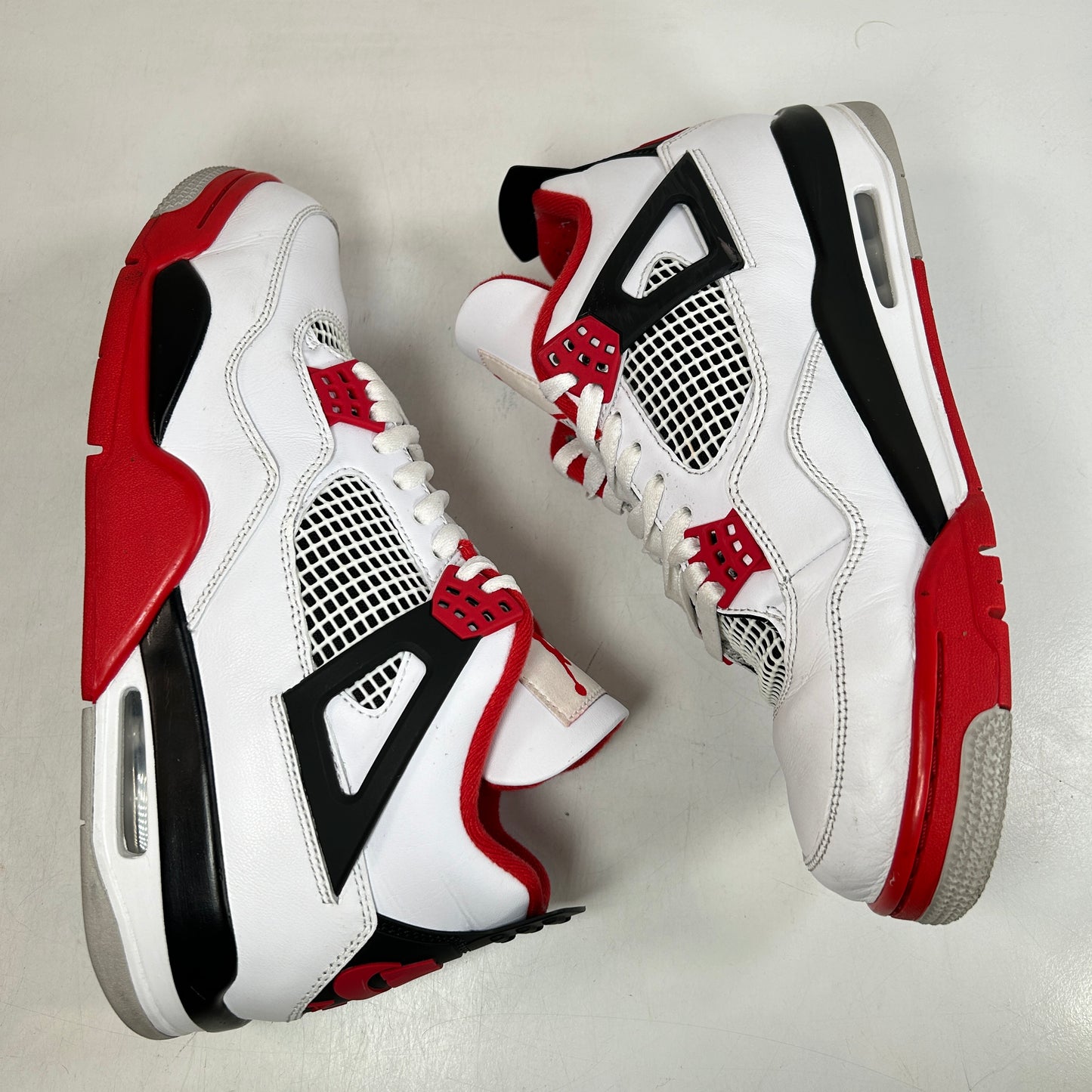 DC7770 160 Jordan 4 Retro Fire Red (2020) [USED] - 11 M (Used3)