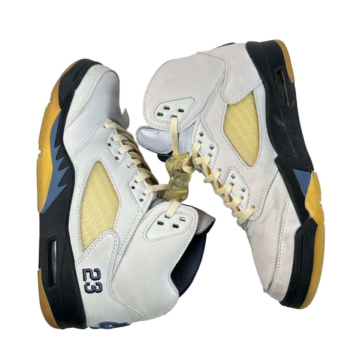 FZ5758 004 Jordan 5 Retro A Ma Maniere Dawn (Mujeres)