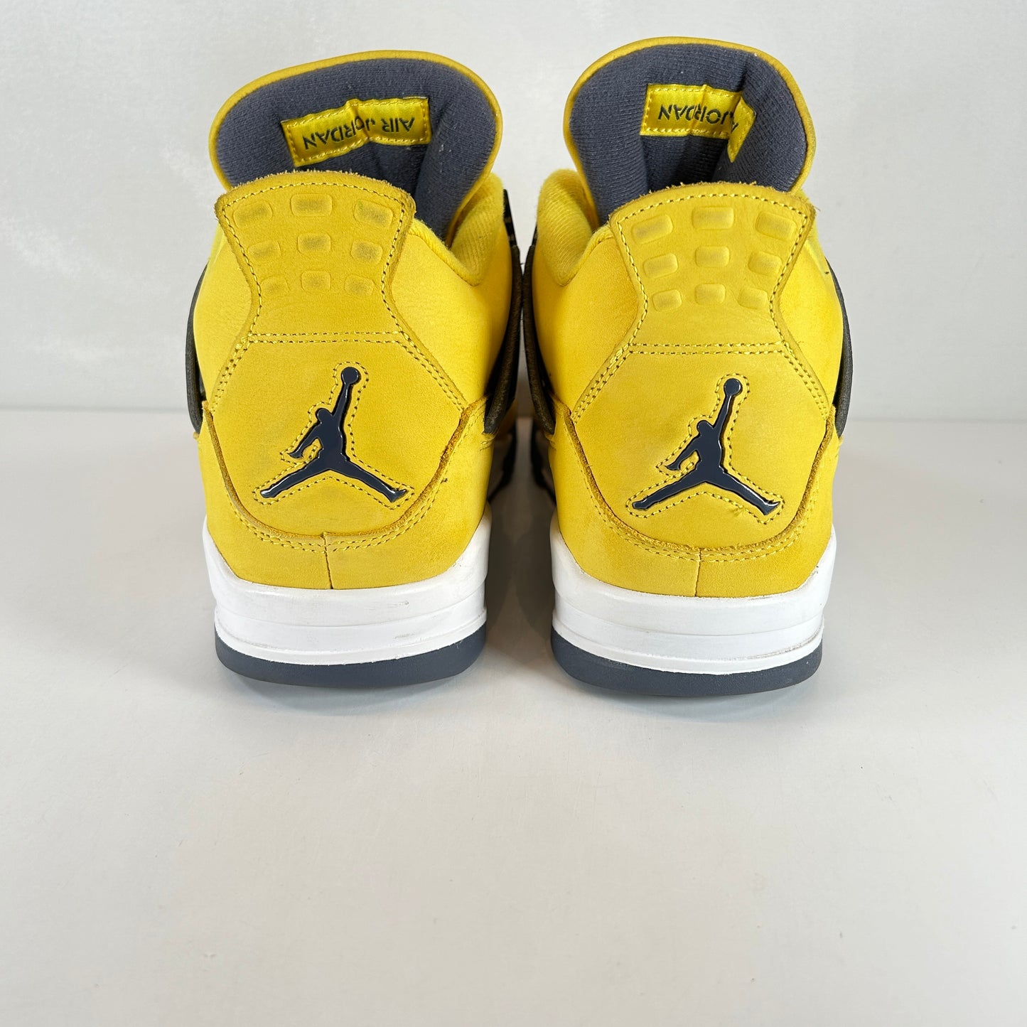 CT8527 700 Jordan 4 Retro Lightning (2021) [USED] - 12 M (Used) (No Box)