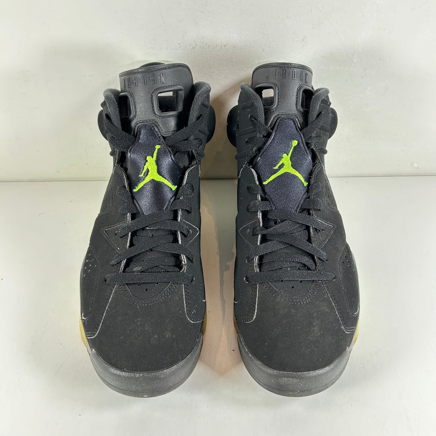 CT8529 003 Jordan 6 Retro Electric Green [USED] - 9.5 M (Used)