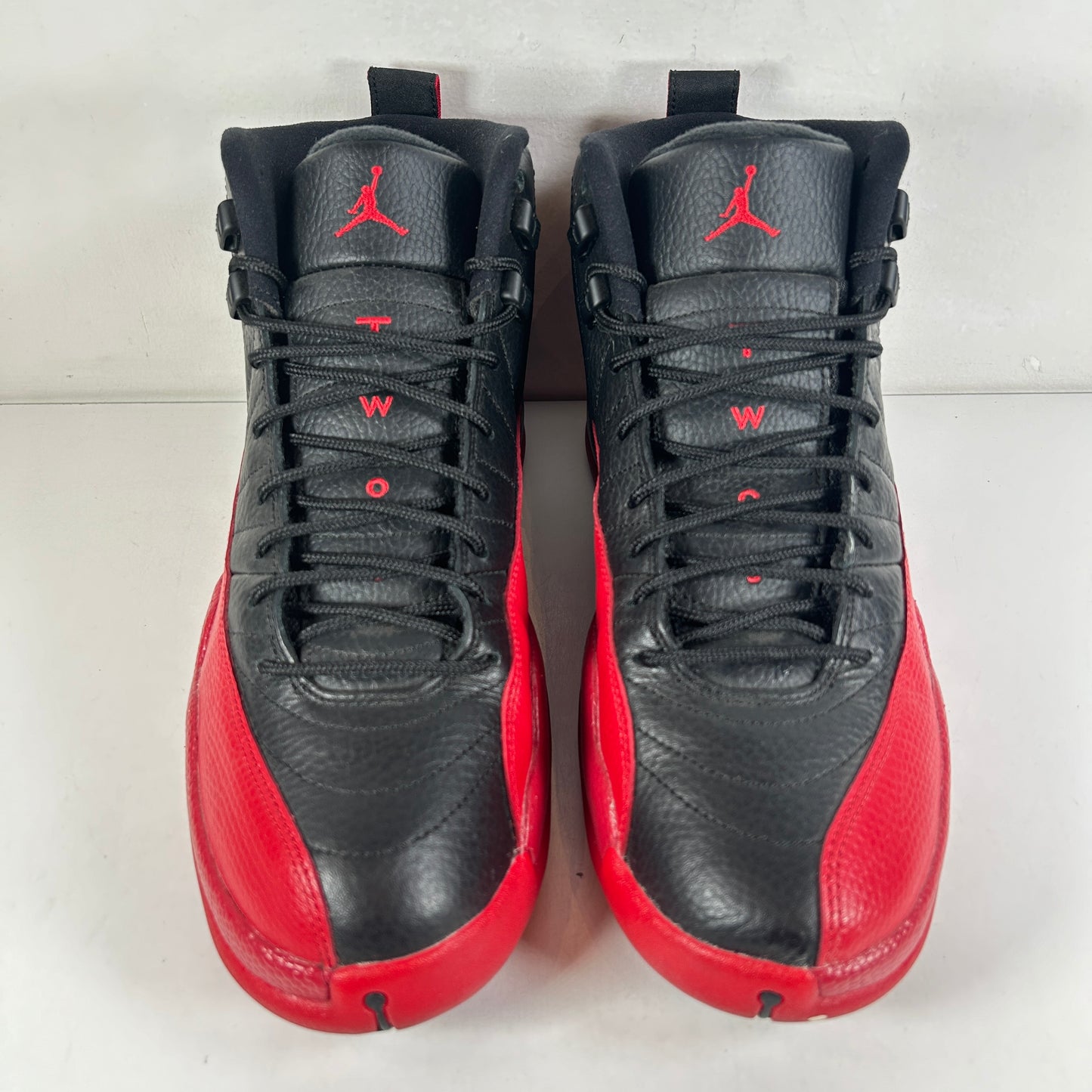 130690 002 Jordan 12 Retro Flu Game (2016) [USED] - 10 M (VNDS) (No Box)