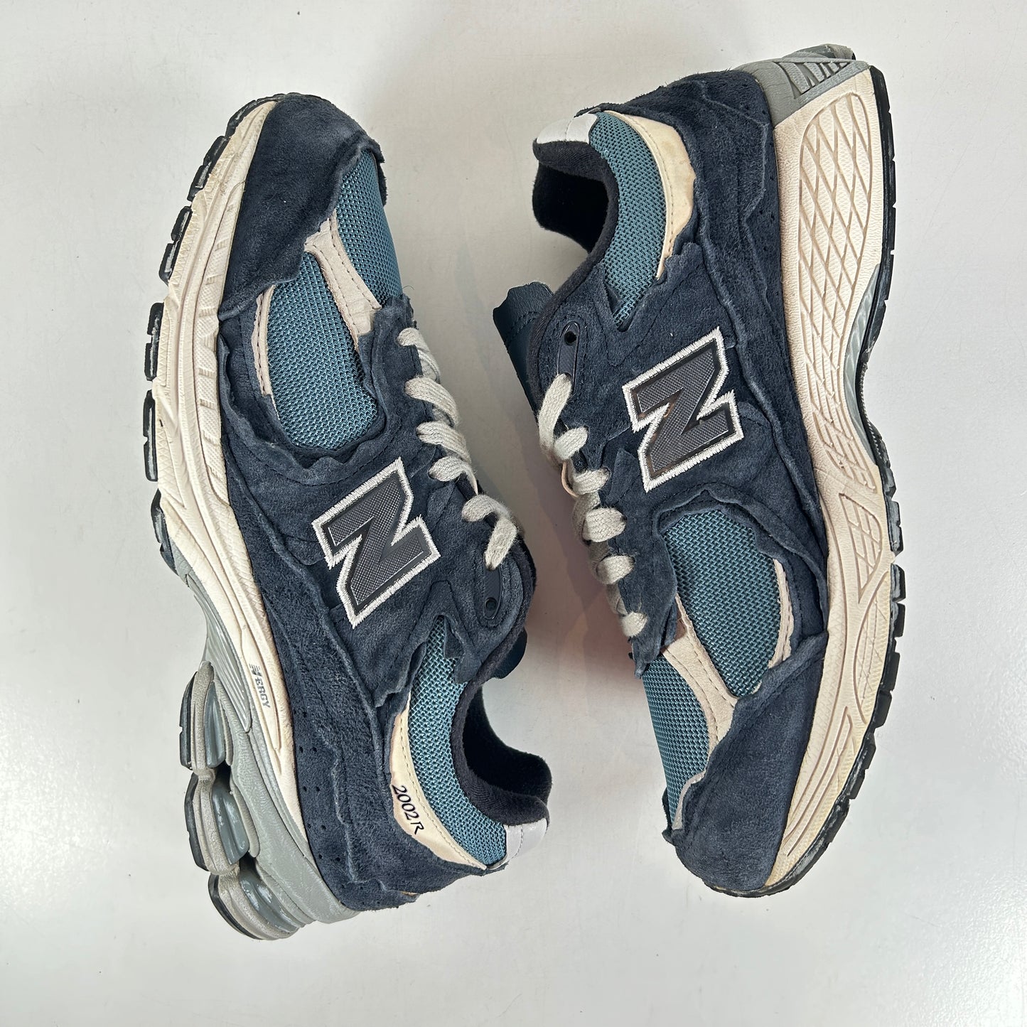 M2002RDF New Balance 2002R Protection Pack Dark Navy [USED] - 9 M (Used2) (No Box2) (Copy)