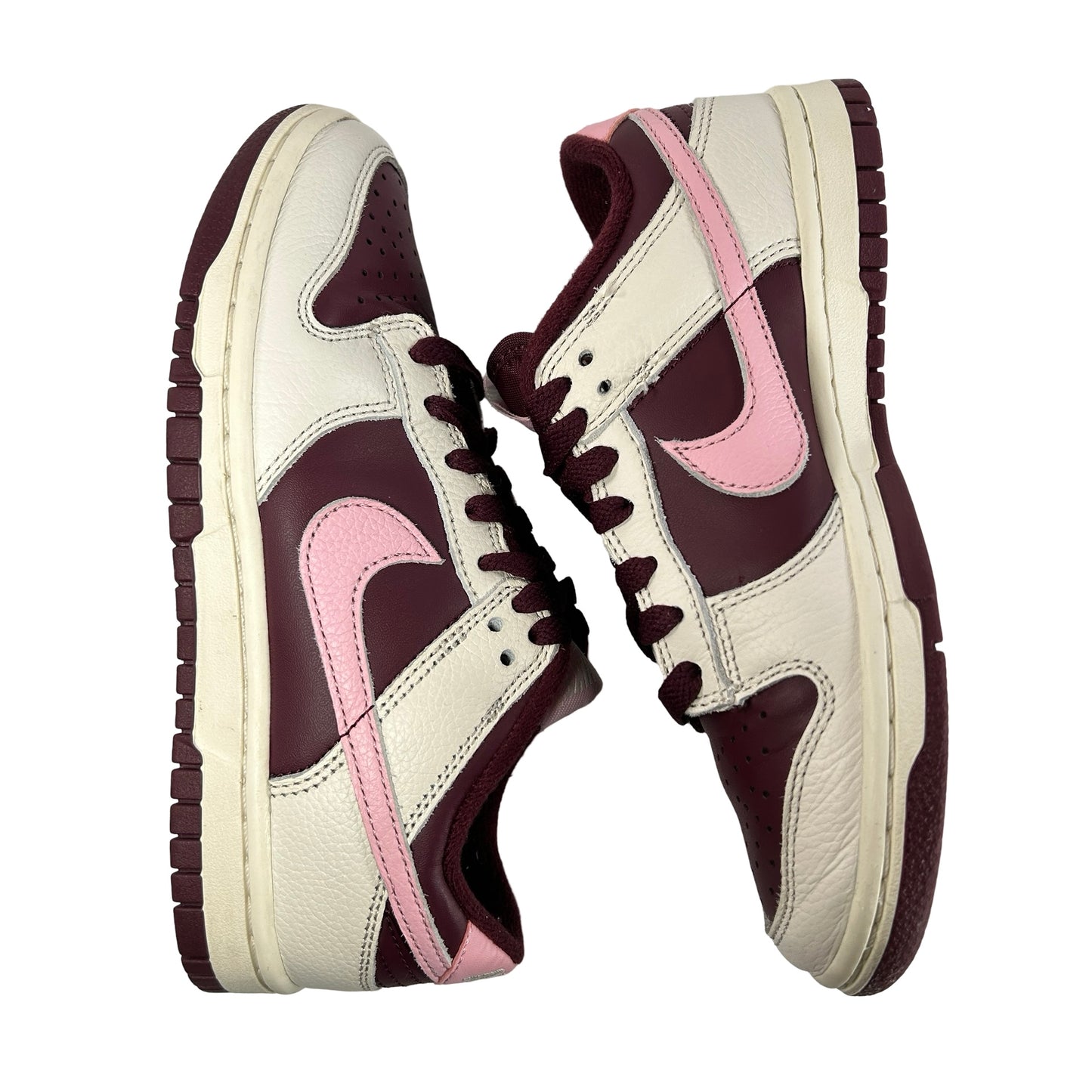 DR9705 100 Nike Dunk Low Retro PRM Valentine's Day (2023) [USED] - 4 M (Used) (No Box)
