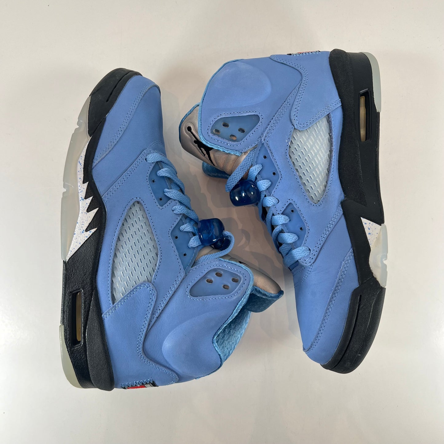 DV1310 401 Jordan 5 Retro UNC University Blue [USED] - 8.5 M (Used2)