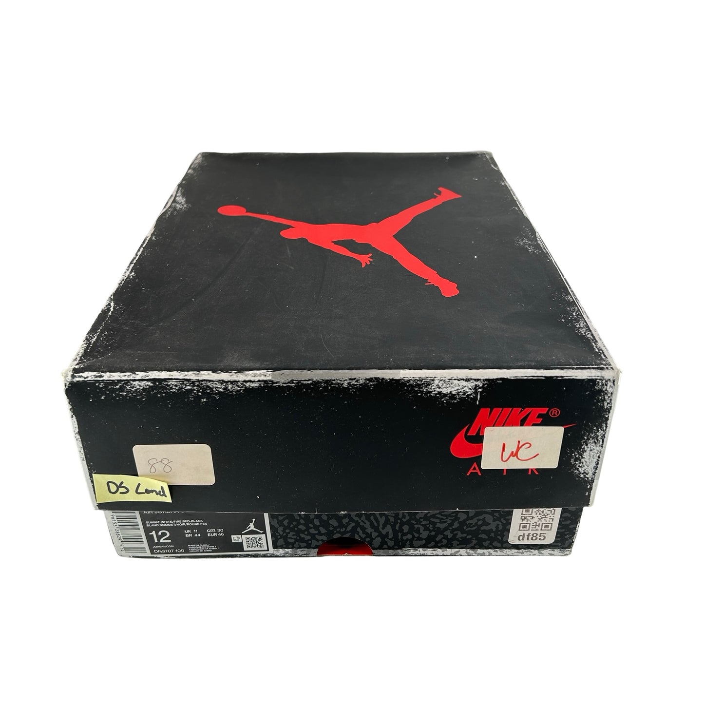 DN3707 100 Jordan 3 Retro White Cement Reimagined [CONDITIONAL] - 12 M (Missing Left Insole)