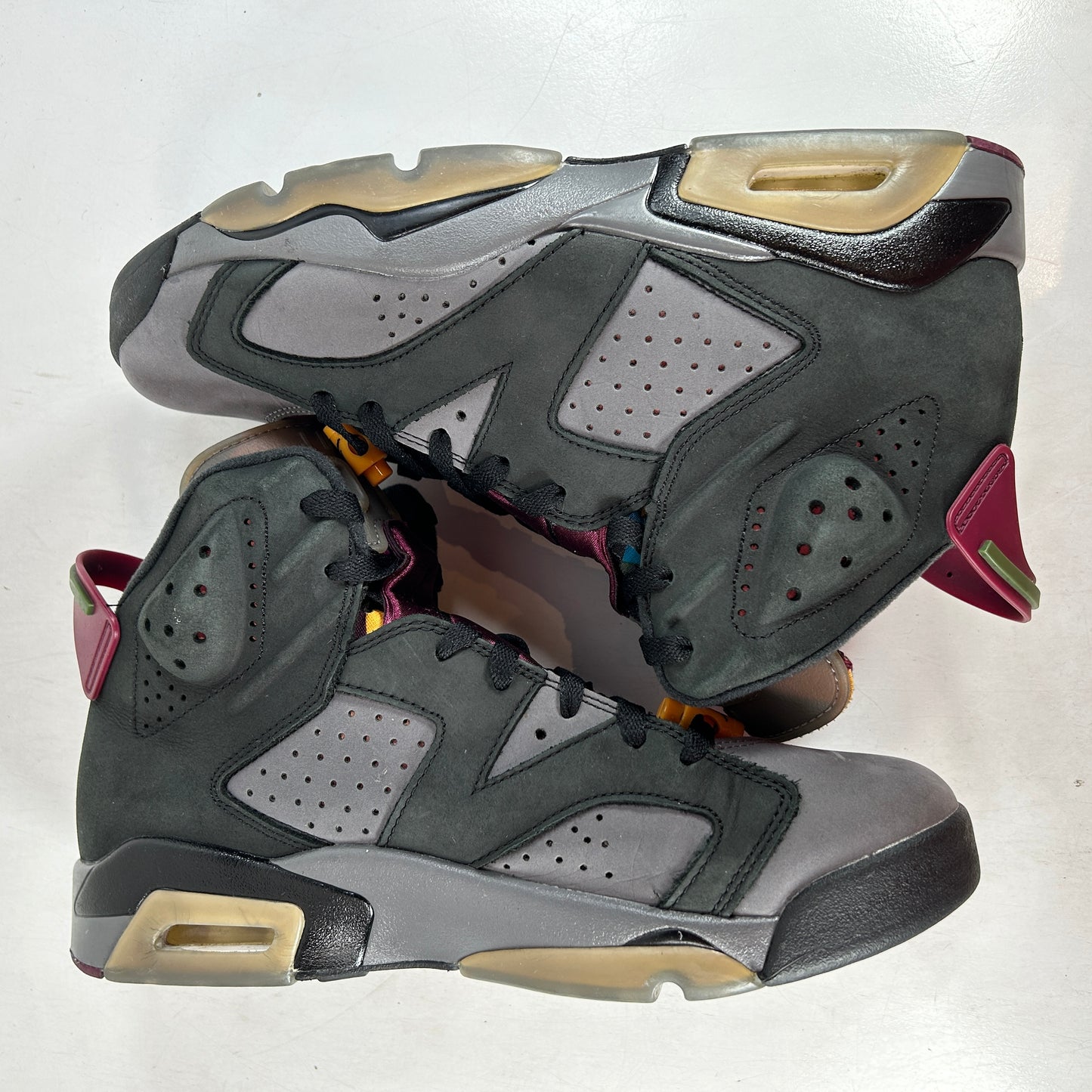 CT8529 063 Jordan 6 Retro Burdeos