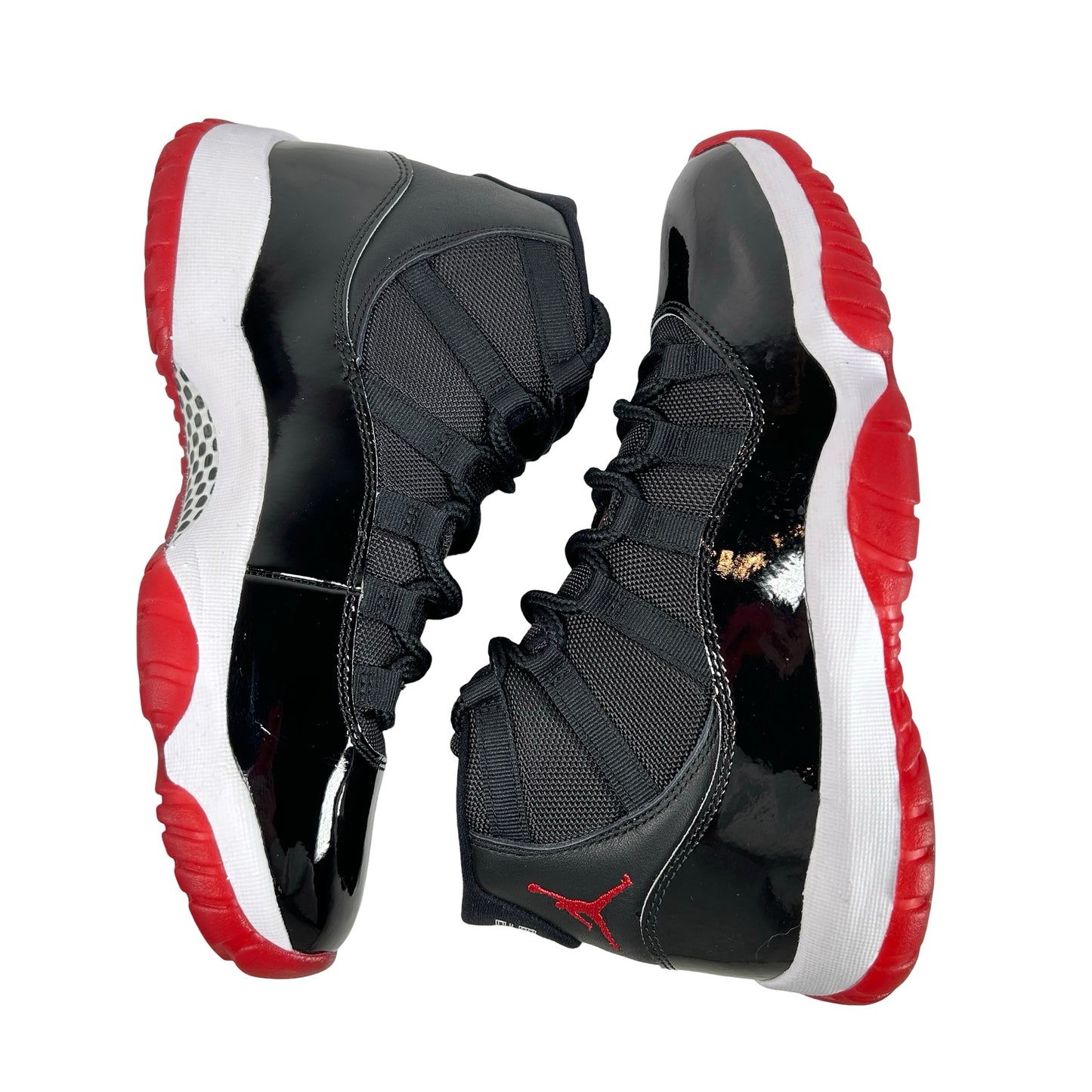 378037 061 Jordan 11 Bred (2019) [USED] - 8 M (VNDS)