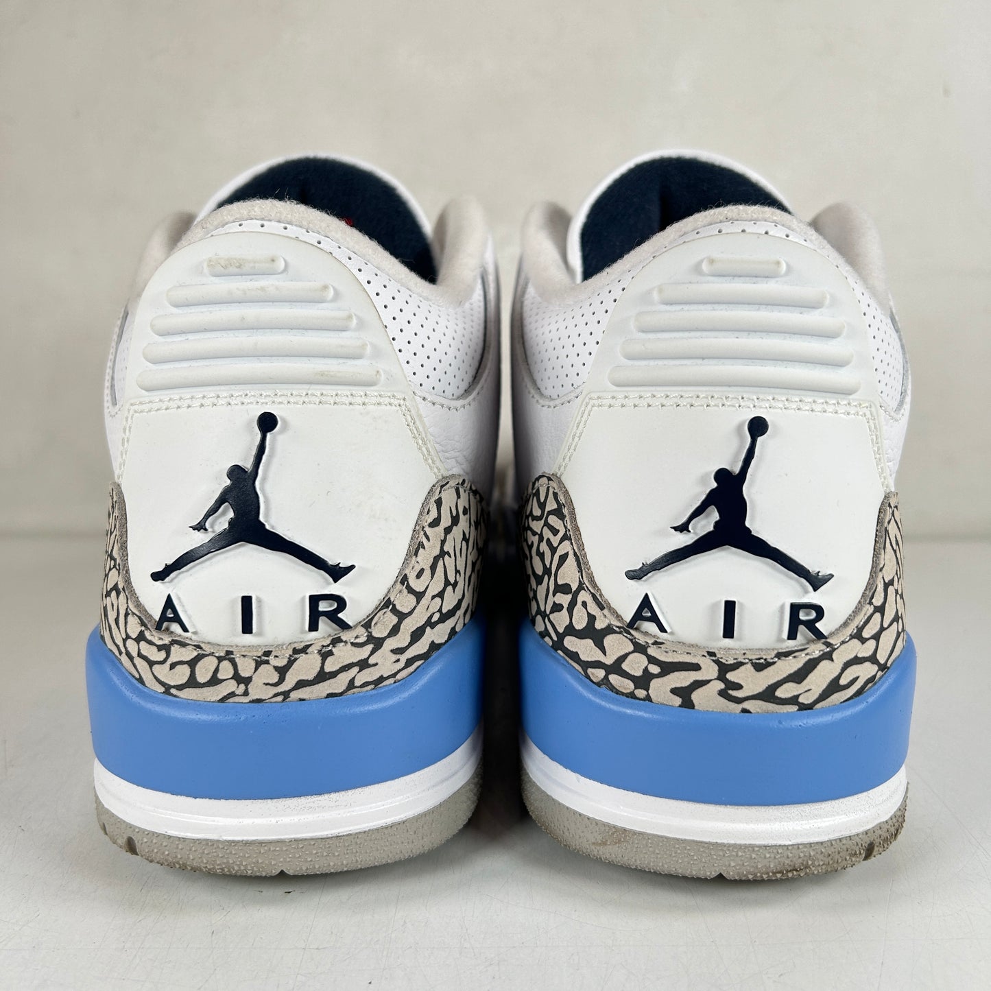 CT8532 104 Jordan 3 Retro UNC (2020) [USED] - 10.5 M (VNDS)