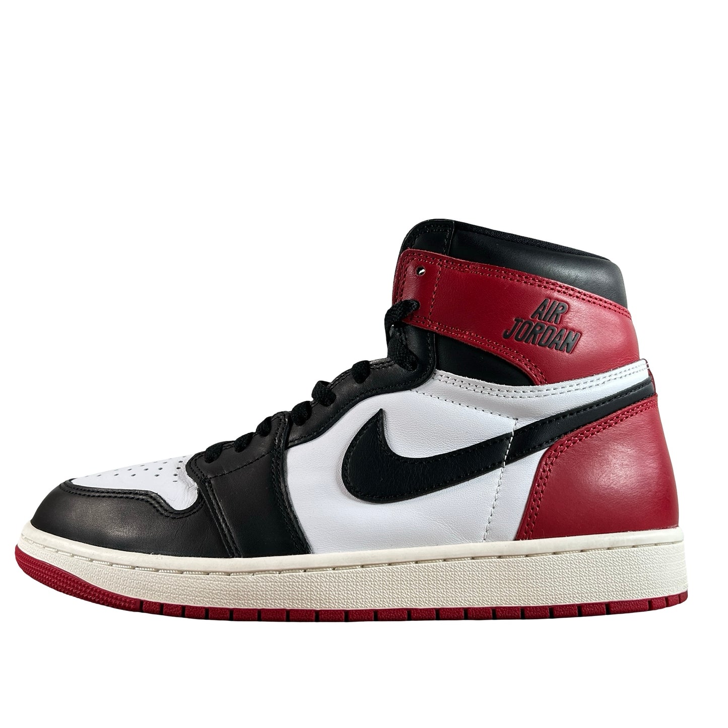 DZ5485 106 Jordan 1 Retro High OG Black Toe Reimagined [USED] - 10 M (Used15)