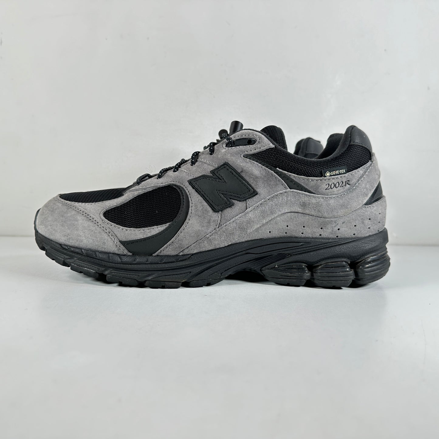 M2002RXZ New Balance 2002R Gore-Tex JJJJound Charcoal [USED] - 10.5 M (Used)