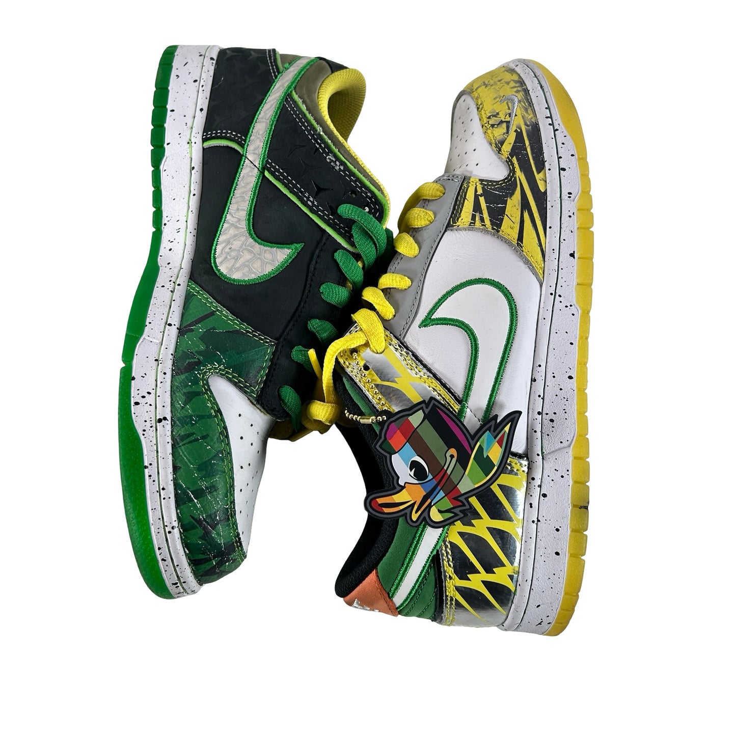 HV1454 100  Nike Dunk Low What the Duck Away University of Oregon PE [USED] - 8.5 M (Used)