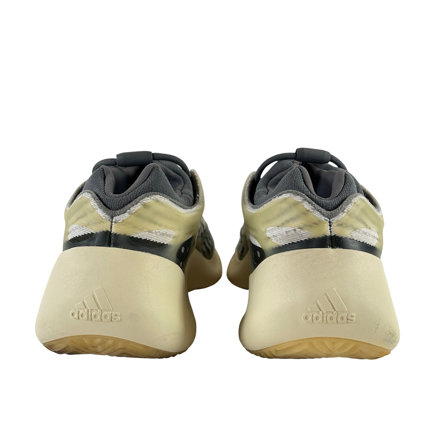 ID1674 adidas Yeezy 700 V3 Fade Salt [USED] - 12.5 M (Used) (No Box)
