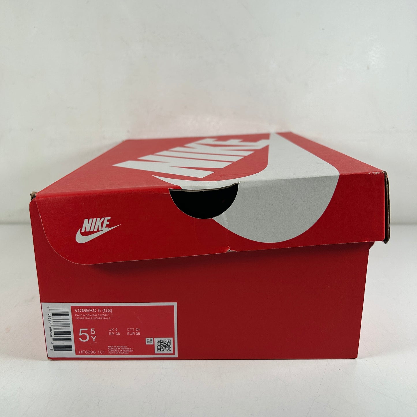 HF6998 101 Nike Zoom Vomero 5 Pale Ivory (GS) [USED] - 5.5 Y (Used)