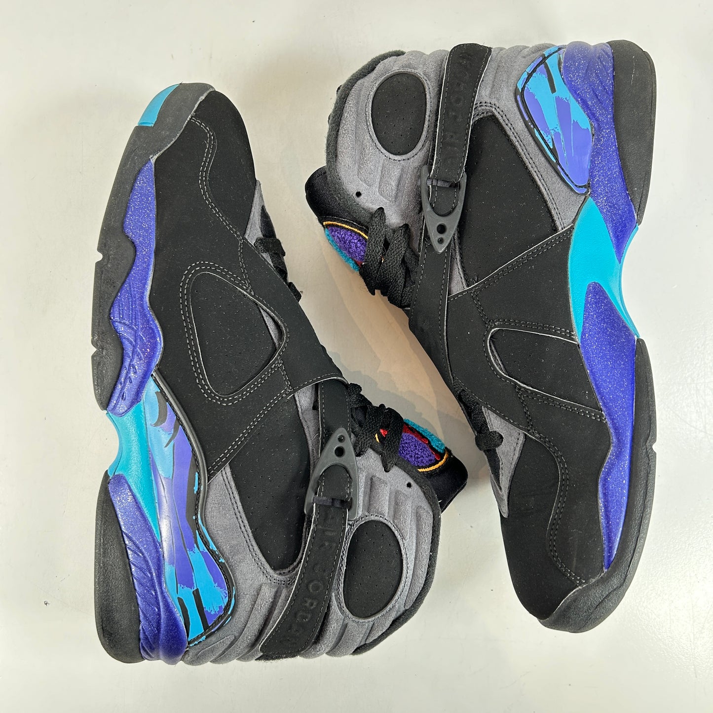305381 025 Jordan 8 Retro Aqua (2015) [USED] - 10.5 M (Used)