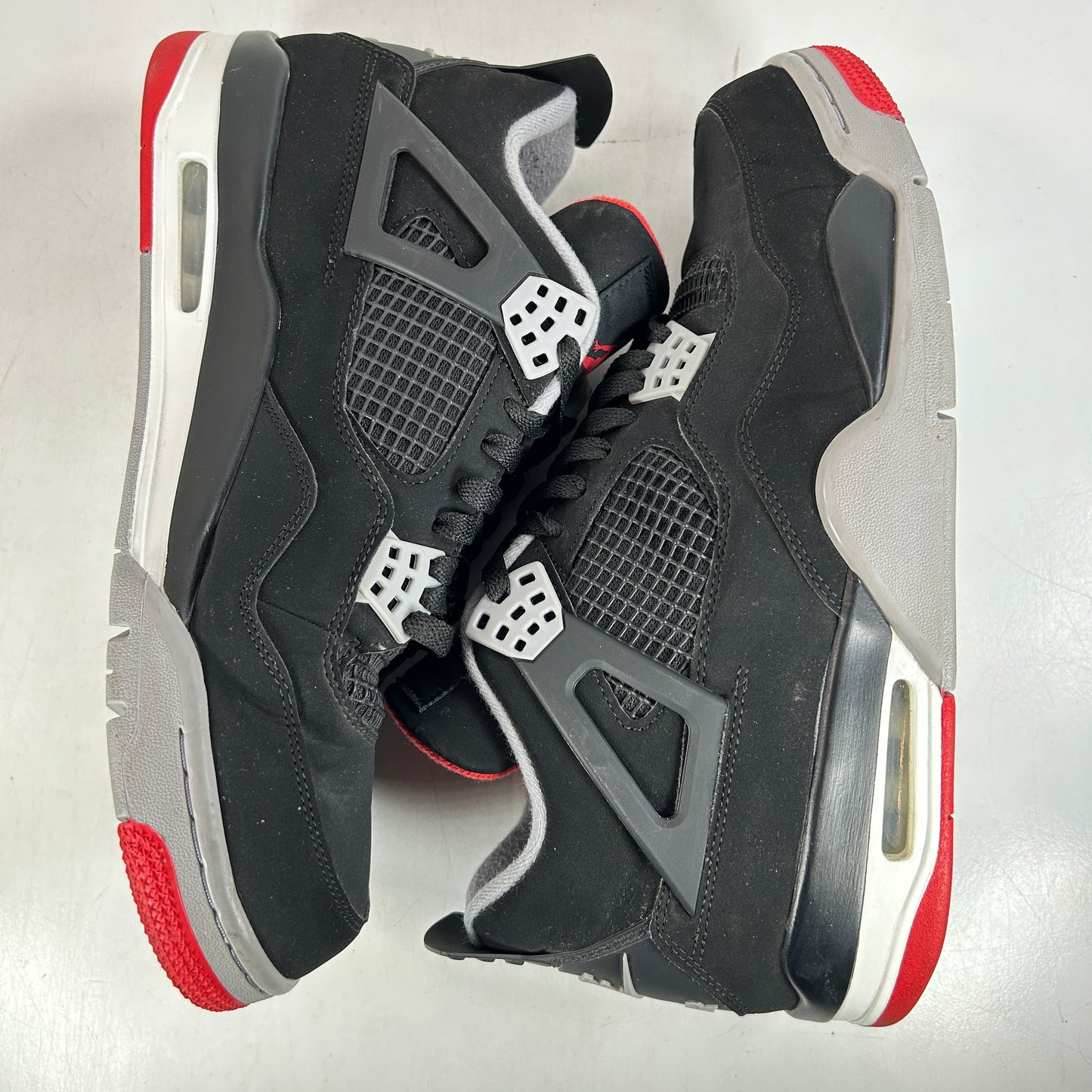 308497 060 Jordan 4 Retro Bred (2019) [USED] - 11 M (Used4)