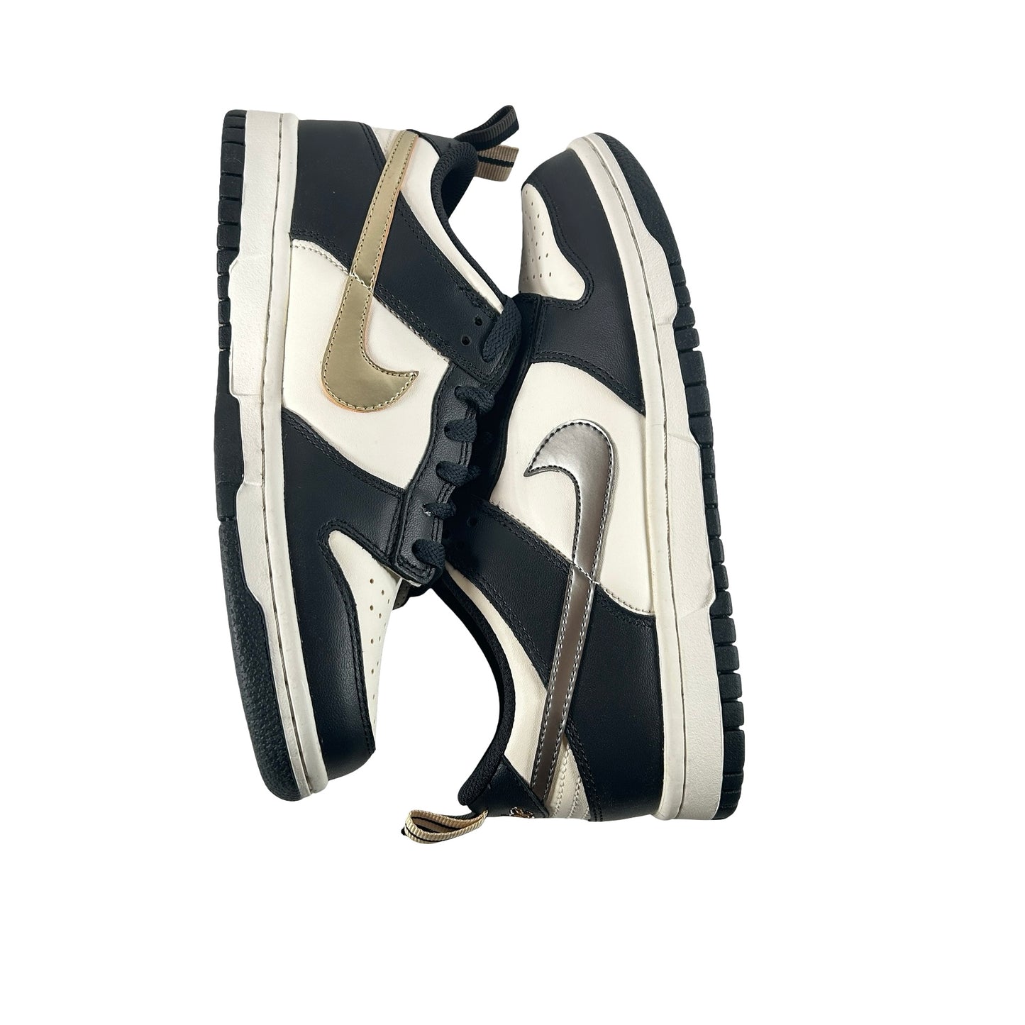 DH9764 001 Nike Dunk Low Black White Metallic (GS) [CONDITIONAL] - 5.5 Y (Yellowing)