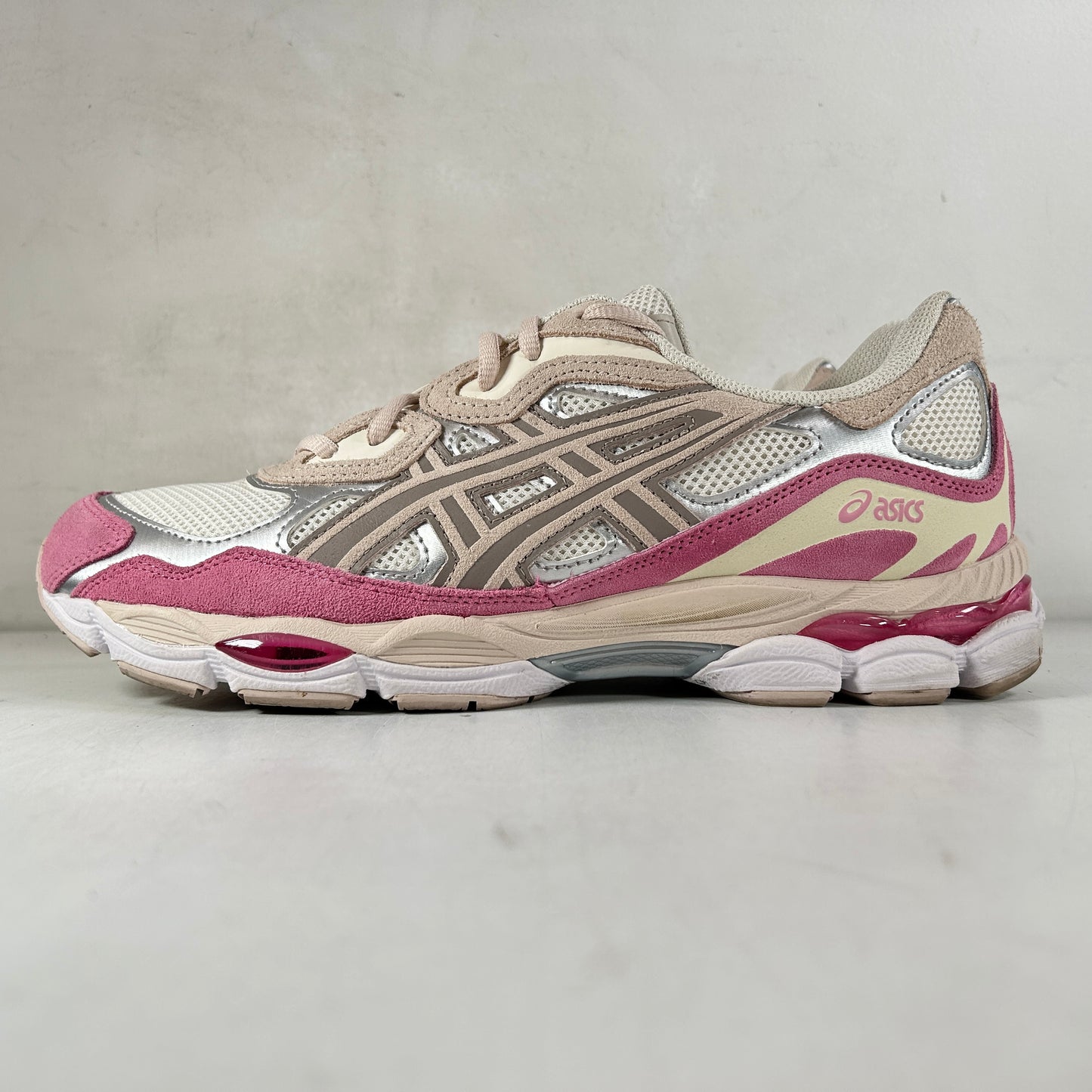 1203A383 104 ASICS Gel-NYC Cream Mineral Beige Pink [USED] - 10 M (Used) (Replace Box)