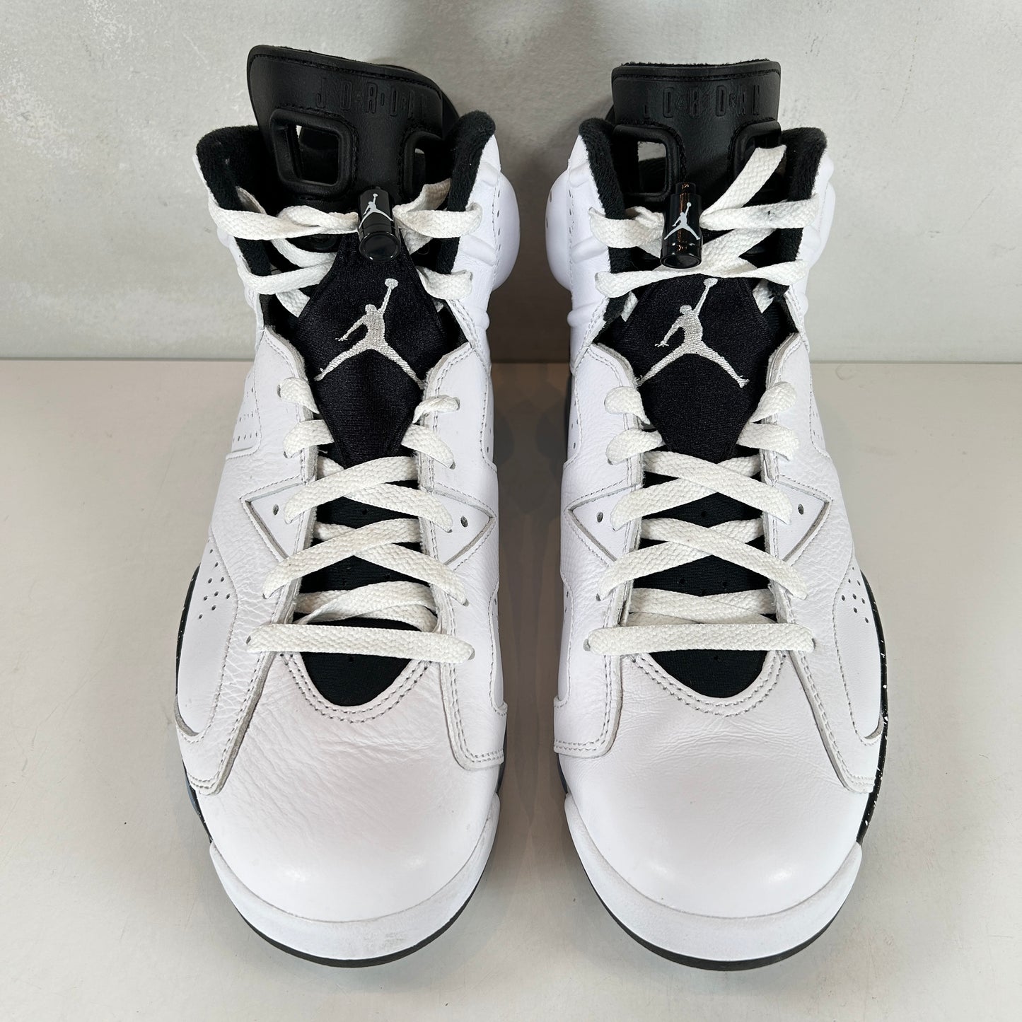 CT8529 112 Jordan 6 Retro Reverse Oreo [USED] - 11 M (Used) (Replace Box)