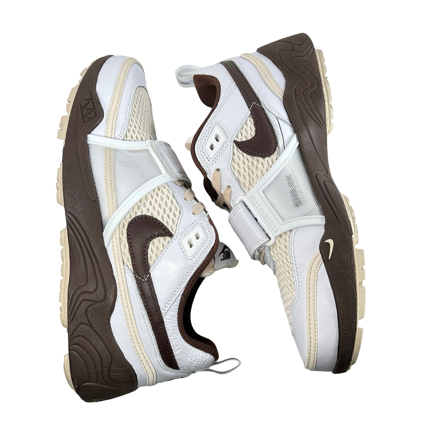 HQ3073 100 Nike Zoom Field Jaxx Travis Scott Light Chocolate [USED] - 9.5 M (VNDS)
