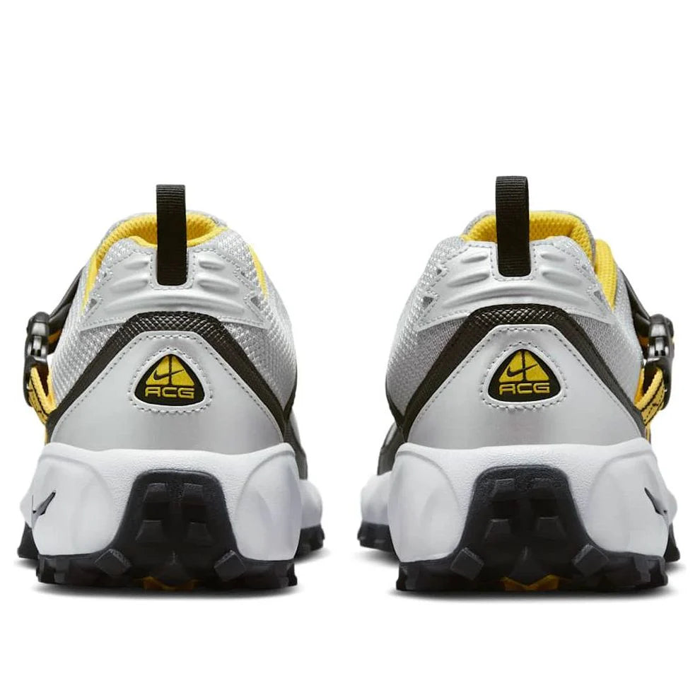 HM7133 001 Nike ACG Phassad Yellow Zest Metallic Silver [NO BOX]