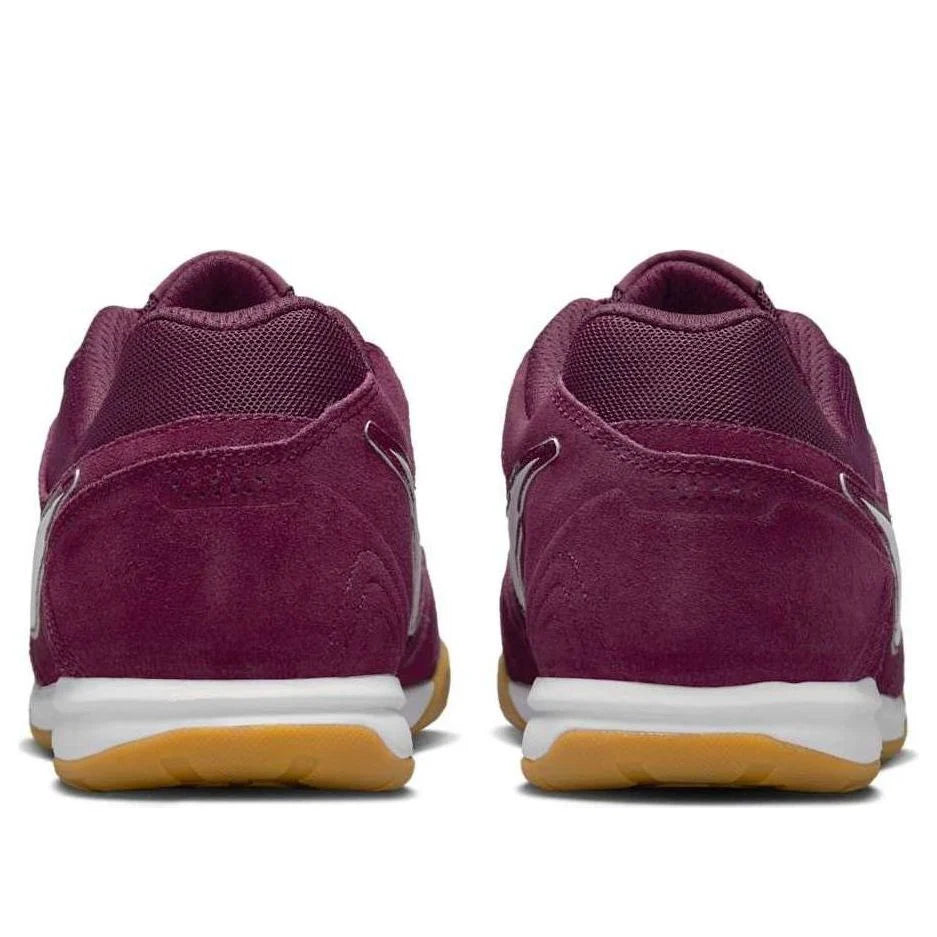 HQ6020 600 Nike Gato Bordeaux