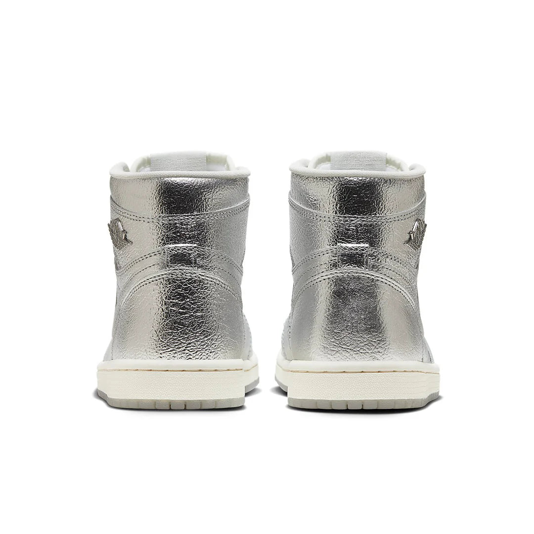 FN7249 001 Air Jordan 1 Retro High OG Chrome (Women's)