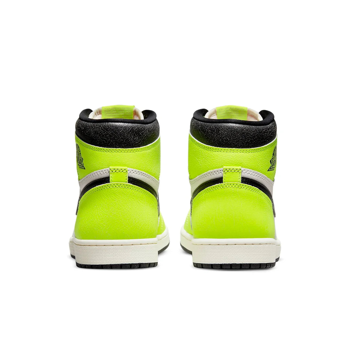 555088 702 Jordan 1 Retro High OG Visionaire