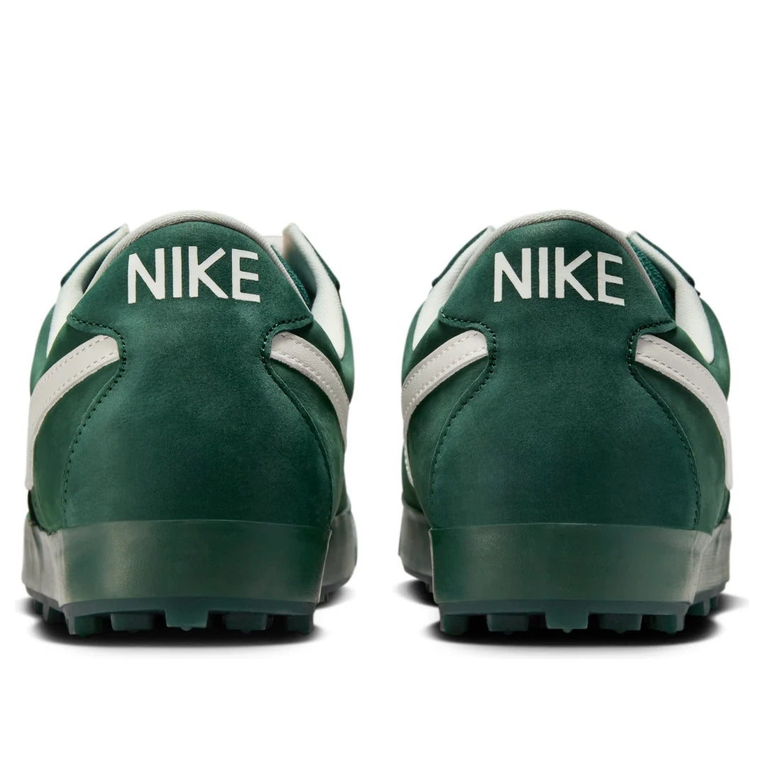 IH2341 300 Nike Astro Grabber QS Fir Sail